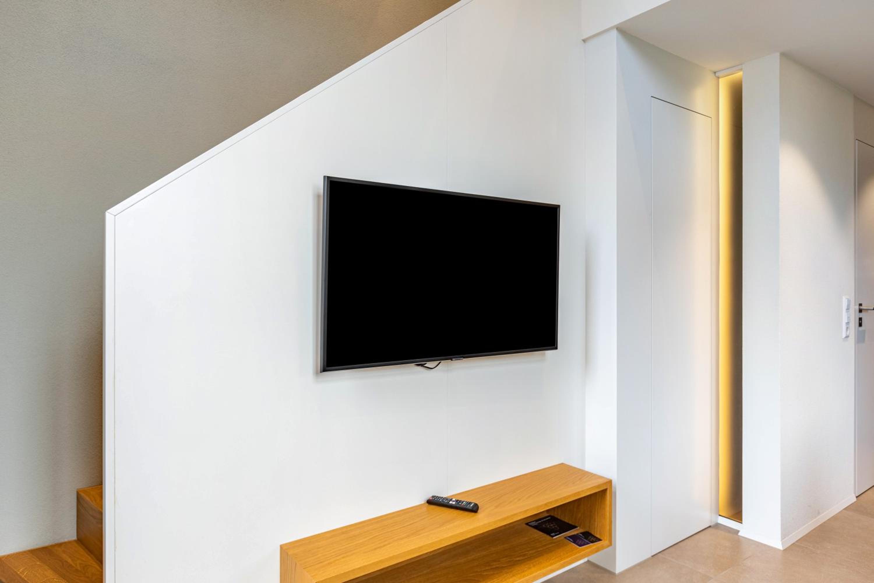 One-Bedroom Apartment with Garden View photo 3