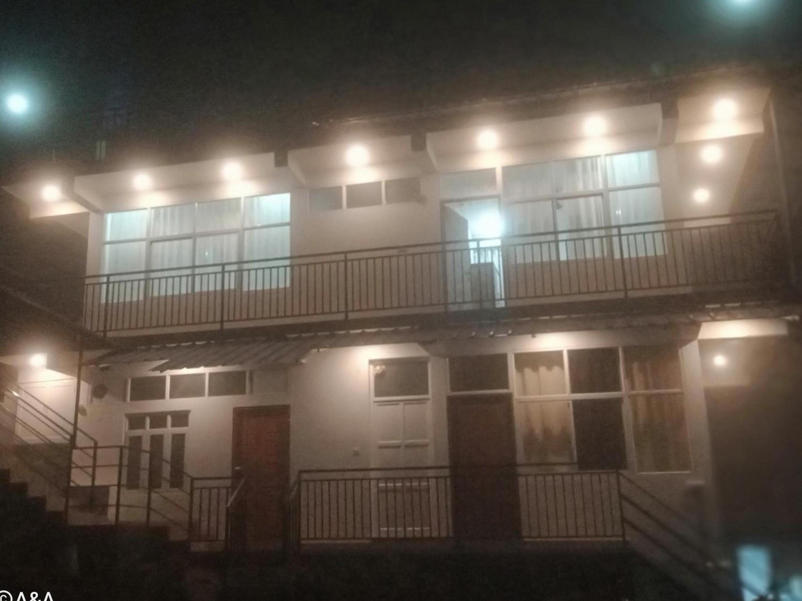 Double Room With Balcony photo 3