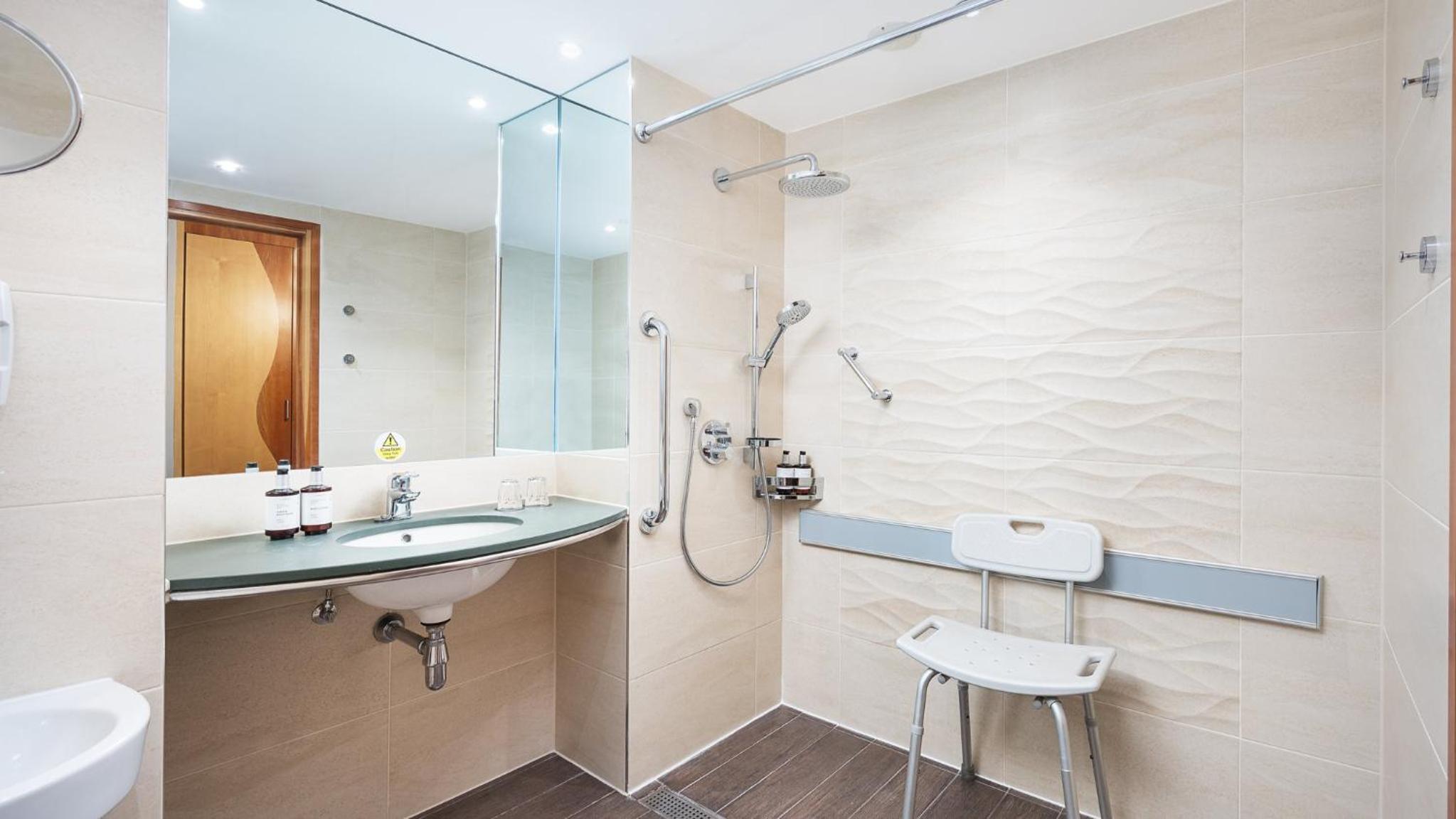 Standard Room - Photo 12
