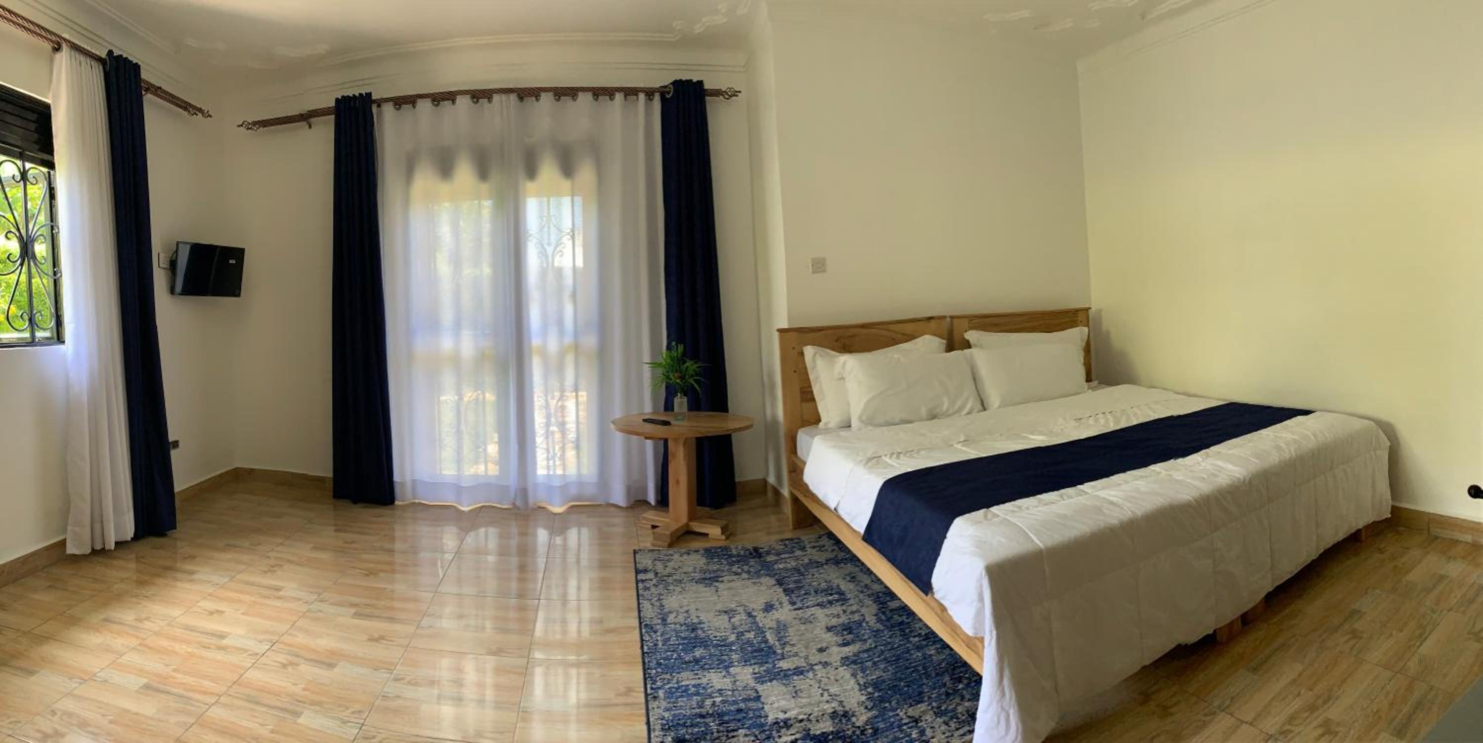 Double or Twin Room with Garden View photo 2