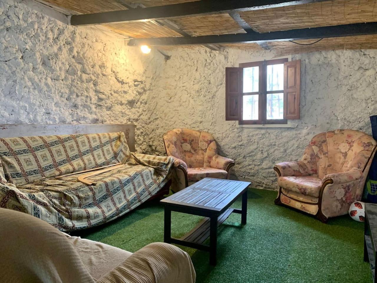 Casa de cinco habitaciones