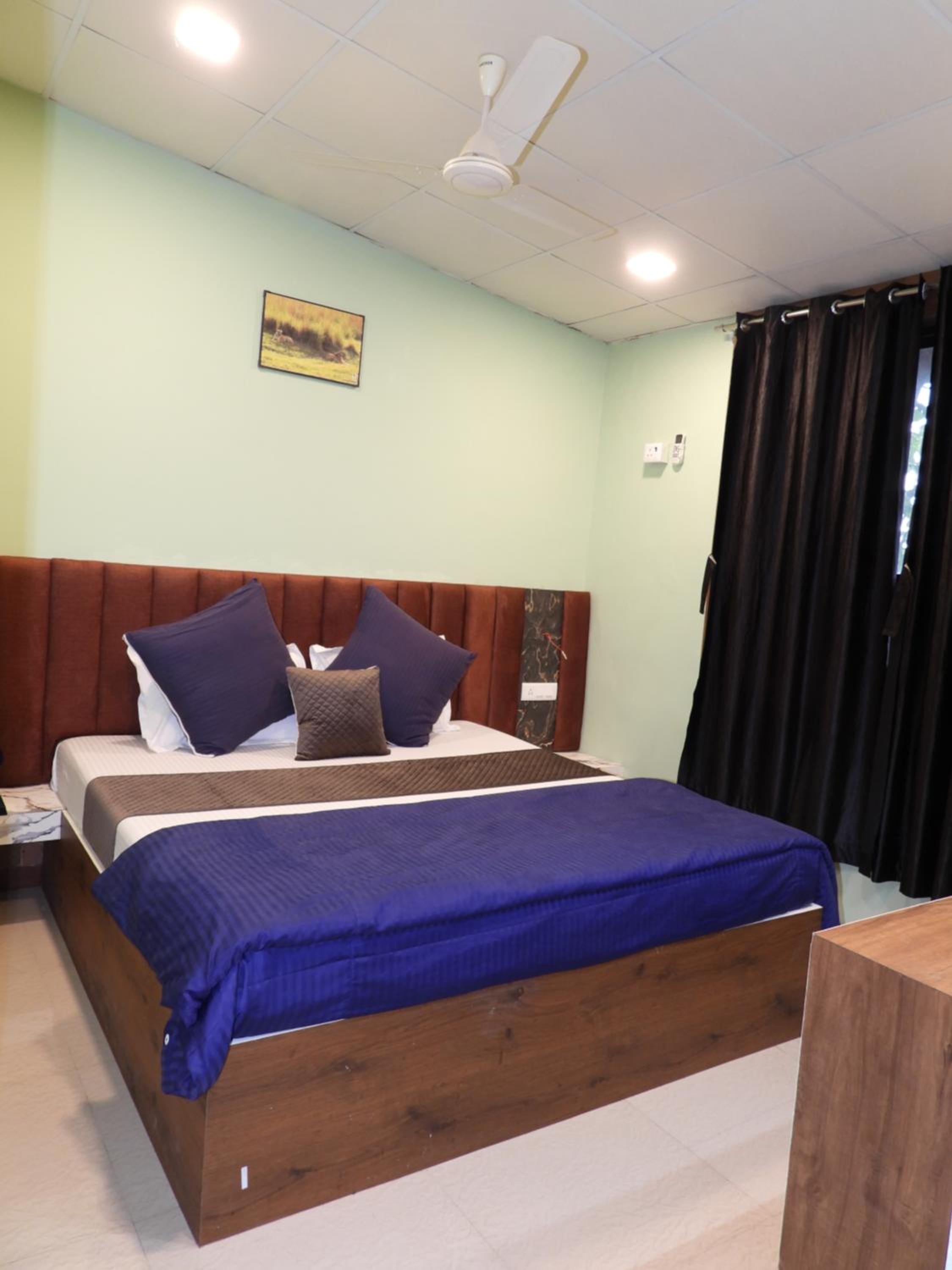 Deluxe Family Suite photo 2