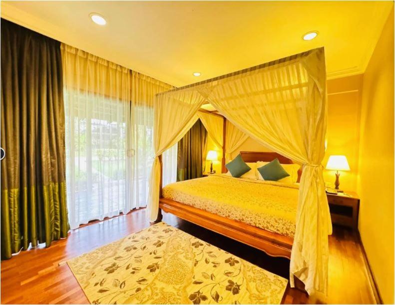 Bungalow photo 1