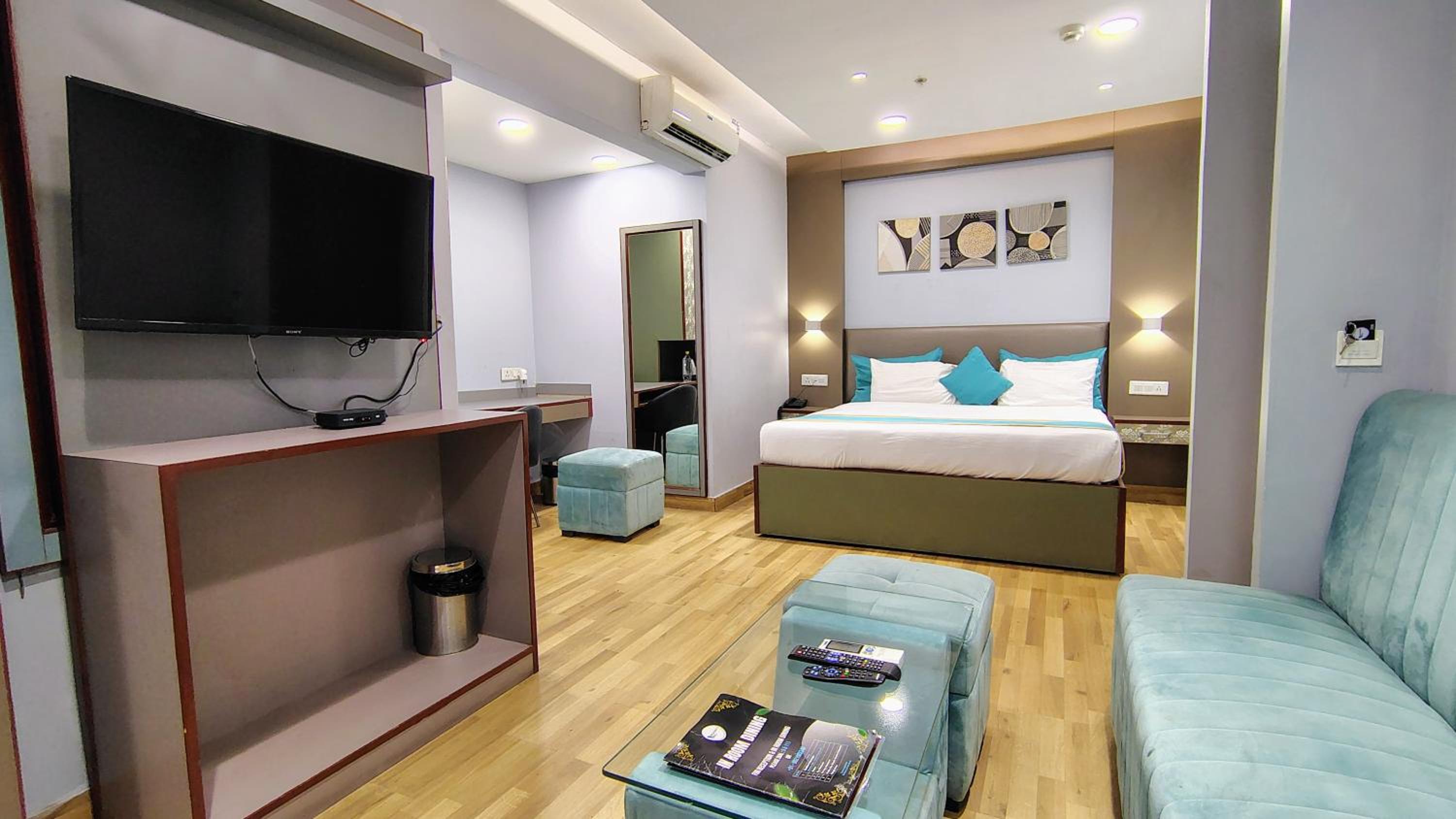 Executive Suite