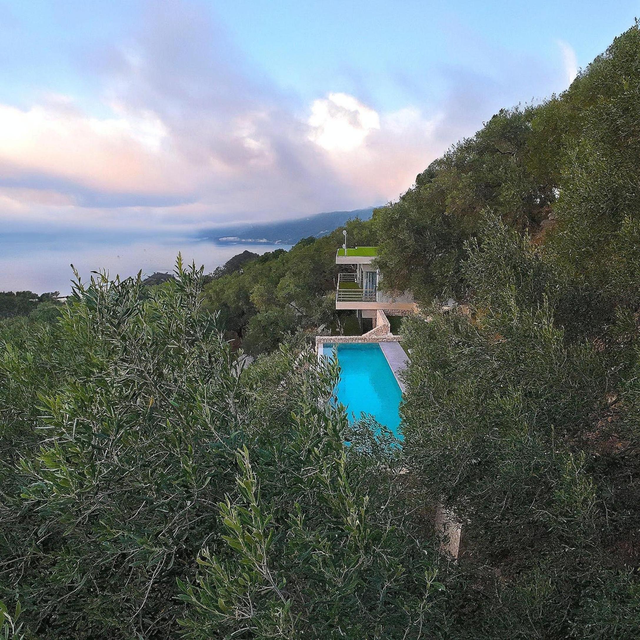 Villa With Sea View photo 2