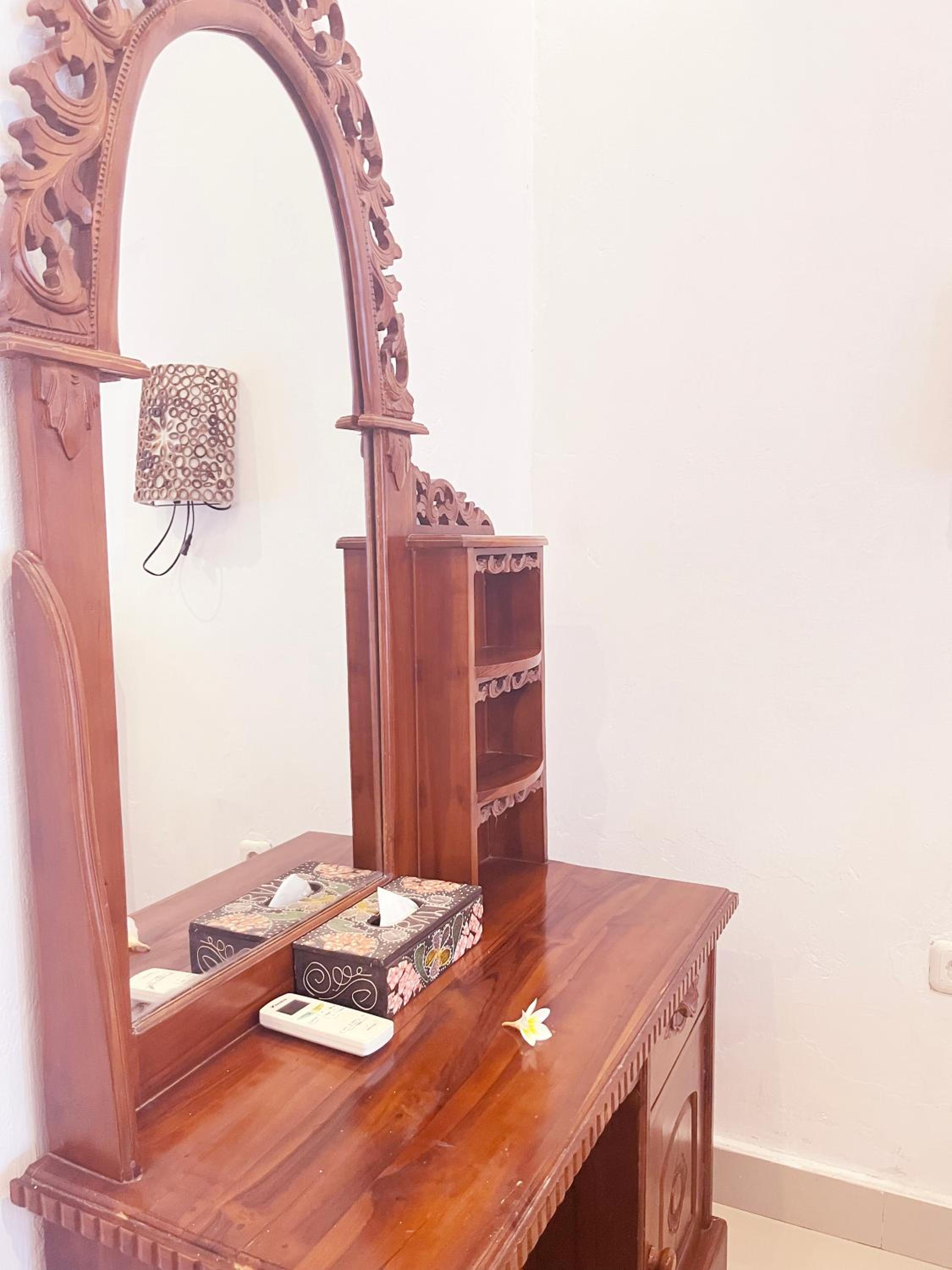 Double Room with Garden View - Photo 16