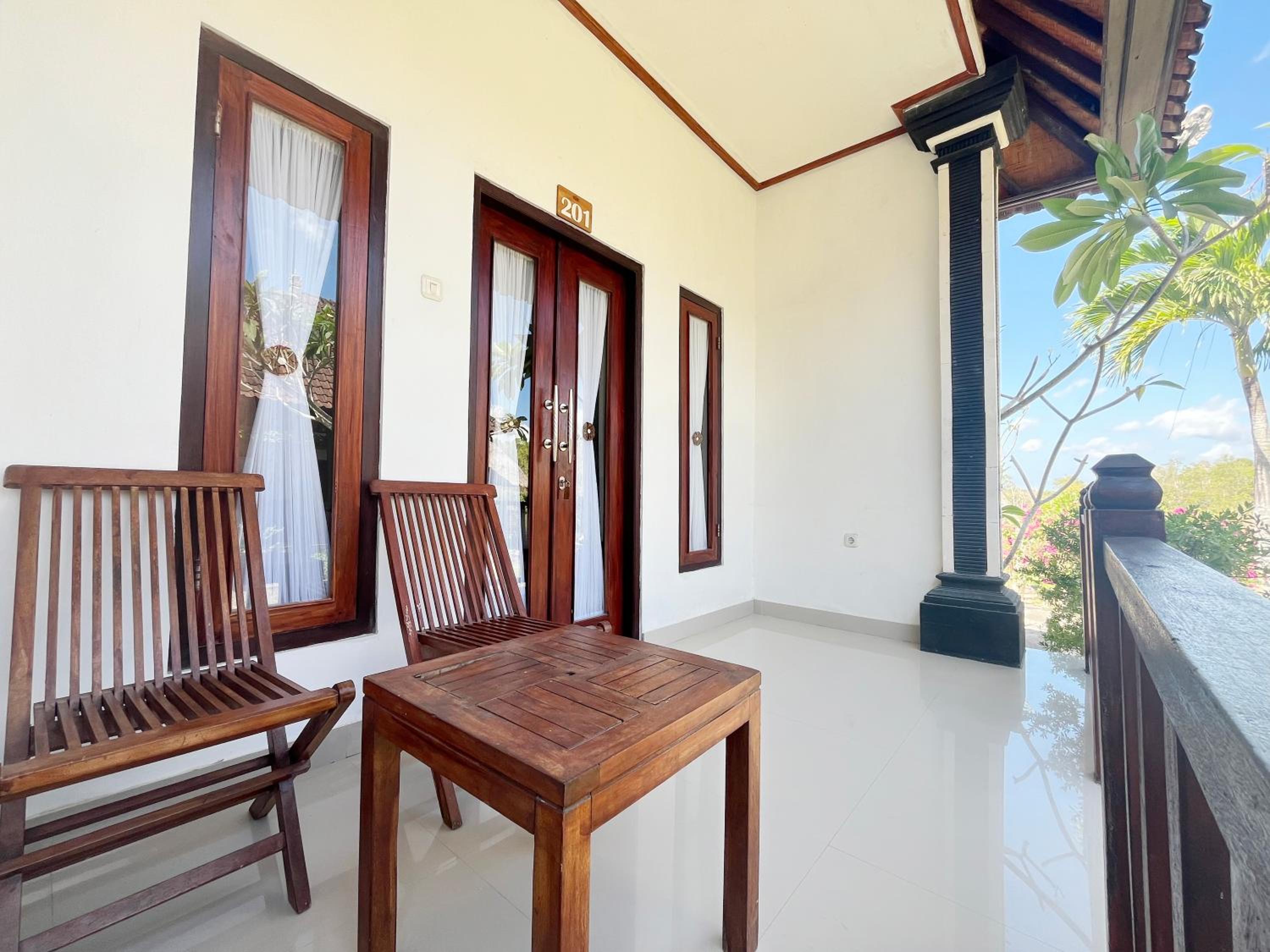 Double Room with Garden View - Photo 13