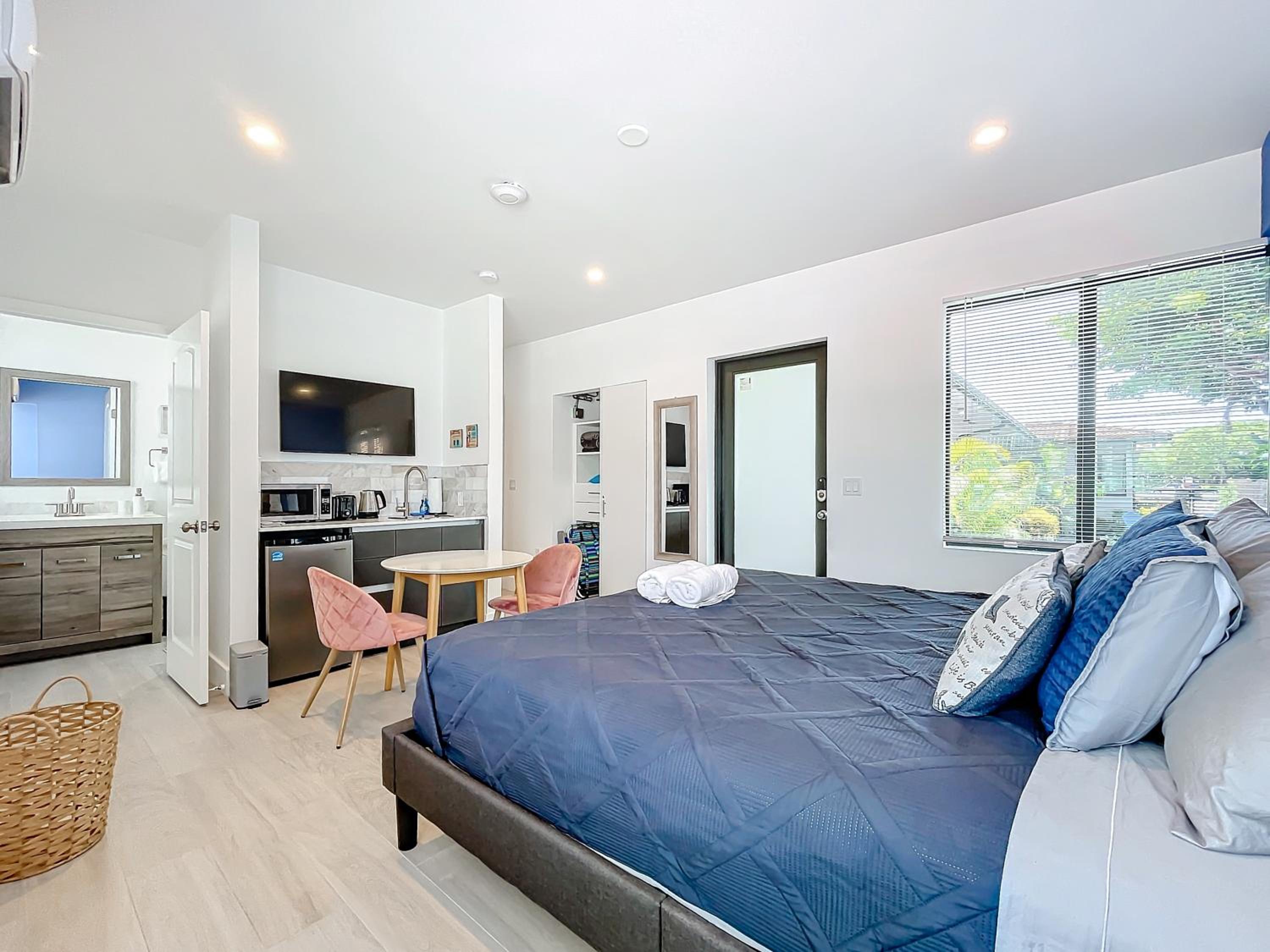 Deluxe Apartment
