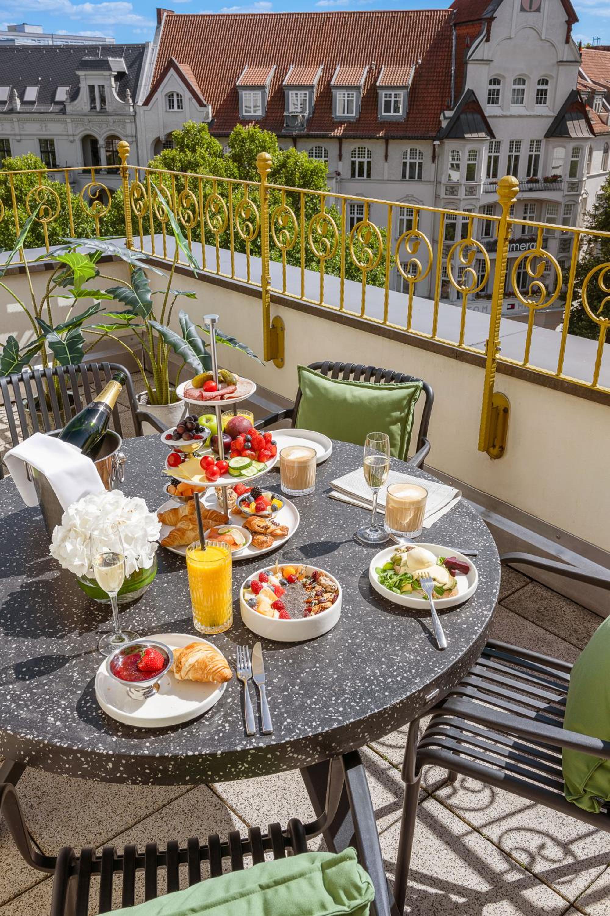 Terrace Suite