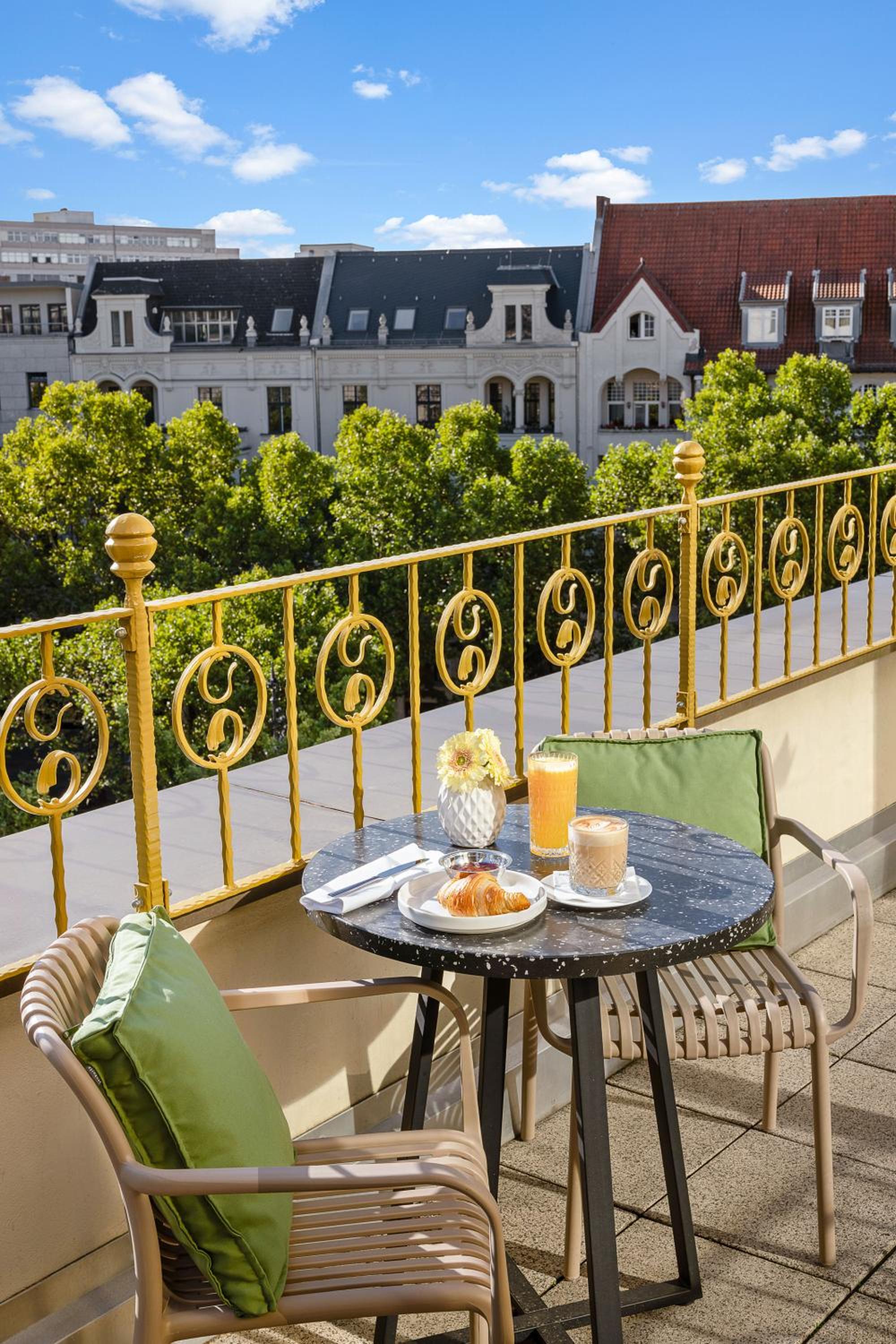 Balcony Suite