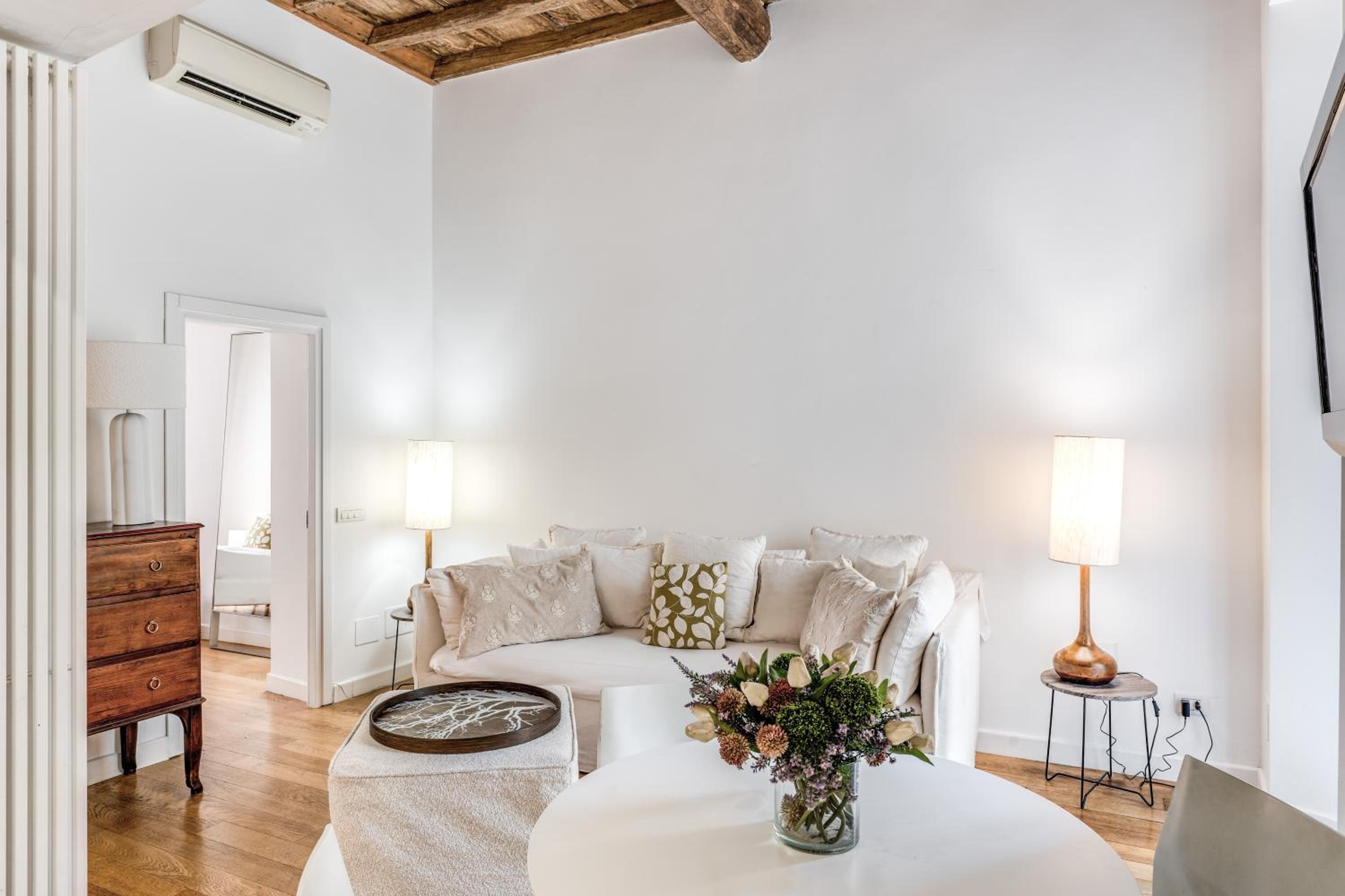 Two-Bedroom Deluxe Apartment - Annex