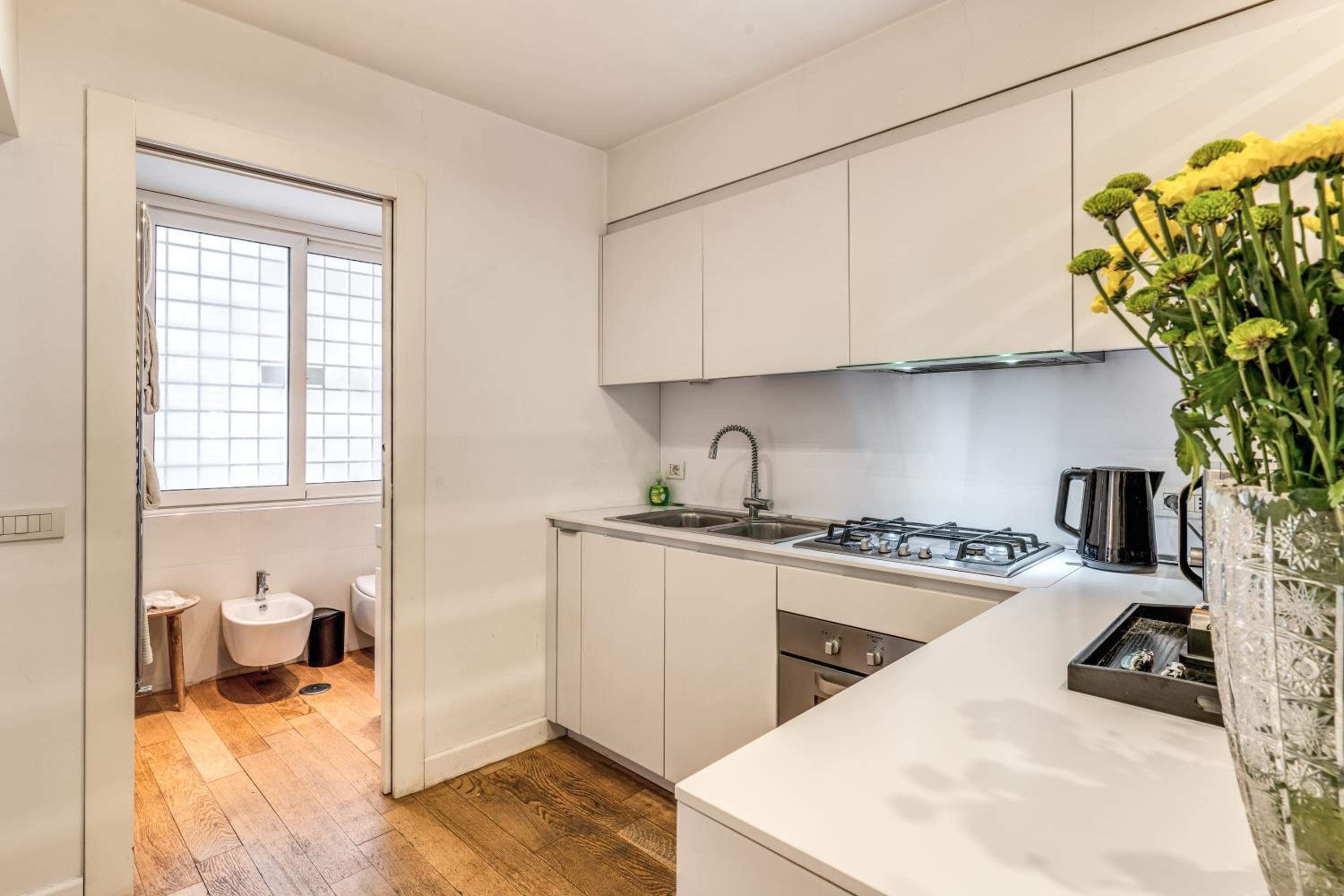 Two-Bedroom Deluxe Apartment - Annex photo 3