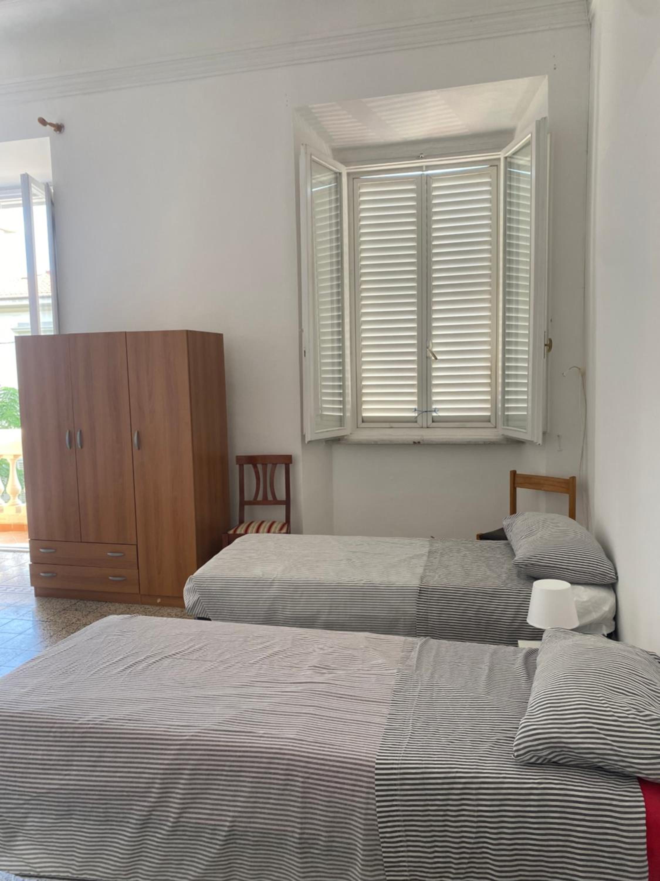 Quadruple Room With Shared Bathroom photo 1