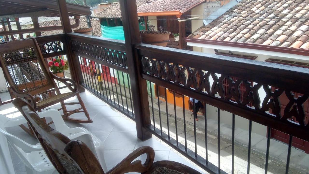 Apartment With Balcony photo 3