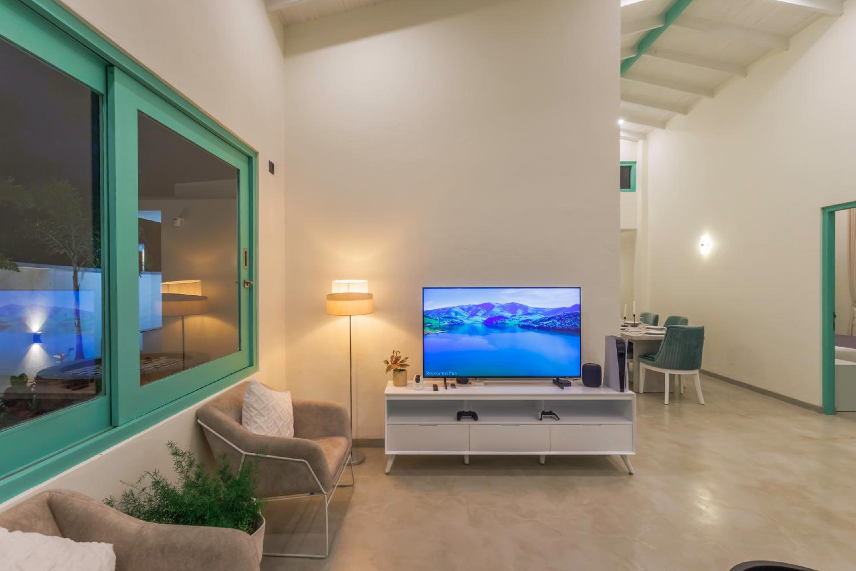Villa with Private Pool photo 2