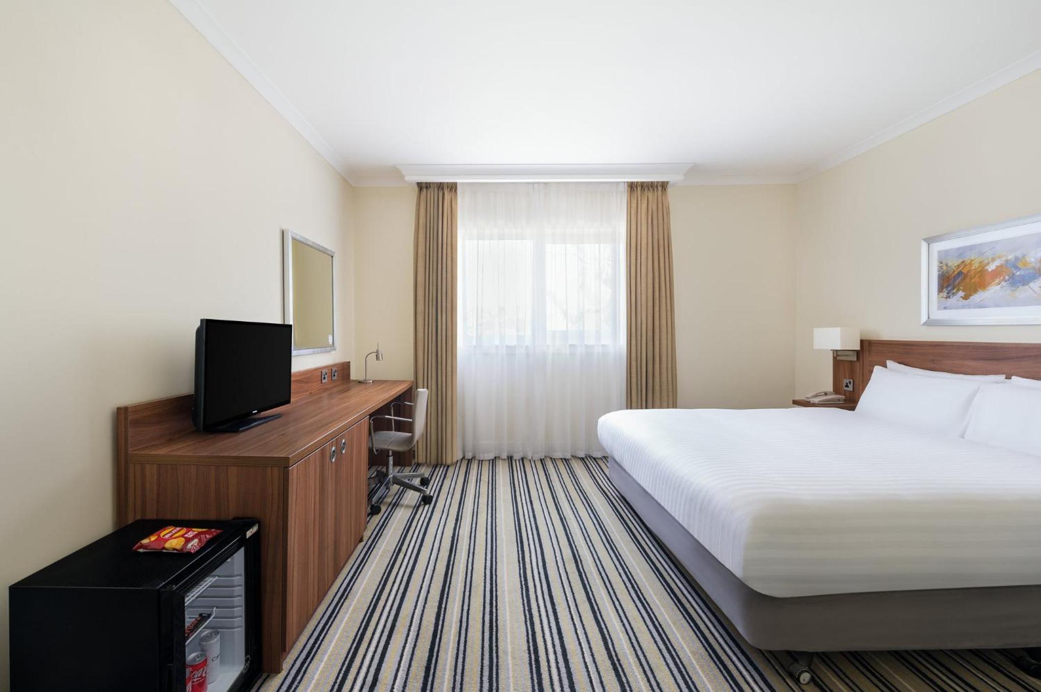 Standard King Room - Photo 4