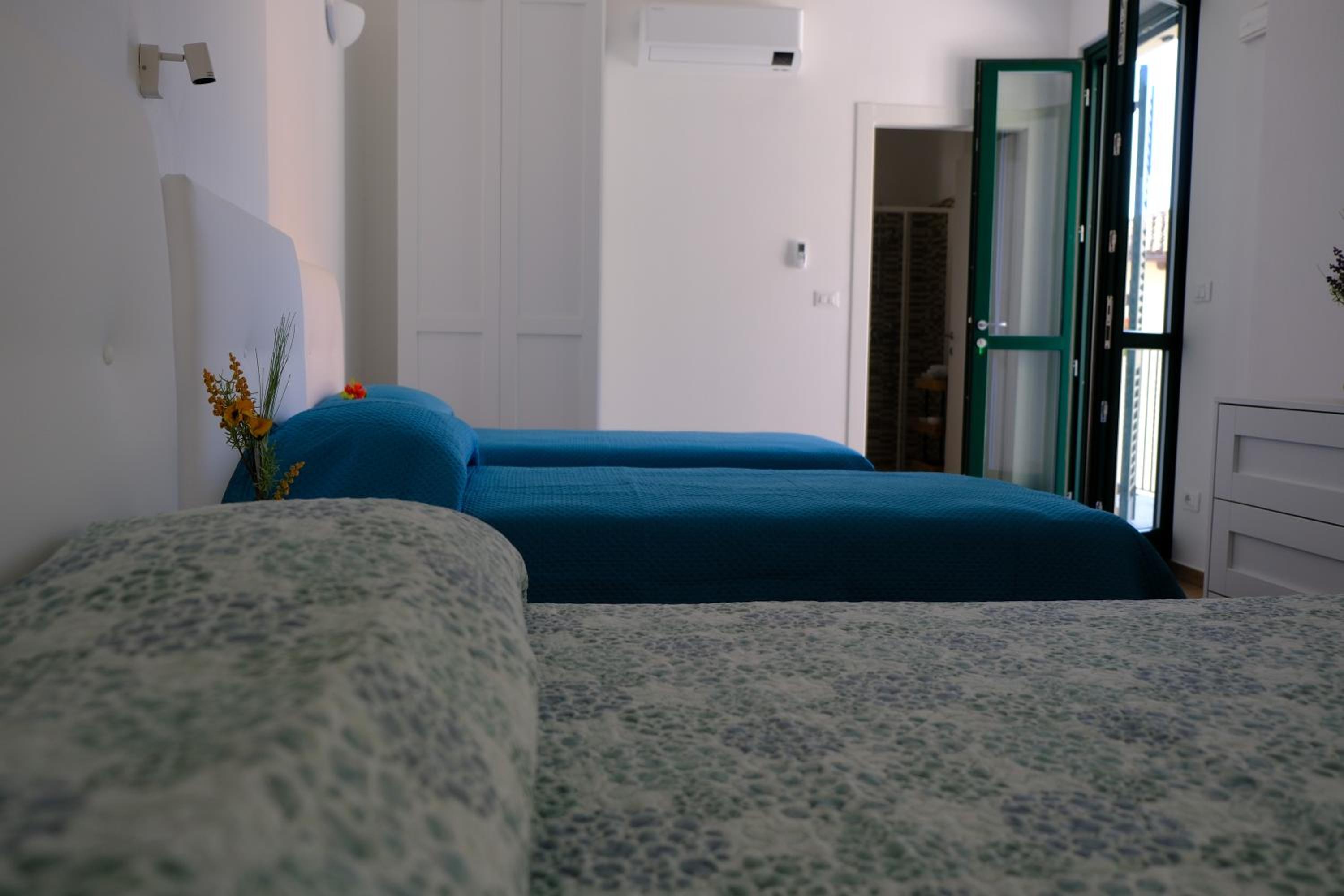 Family Room photo 1