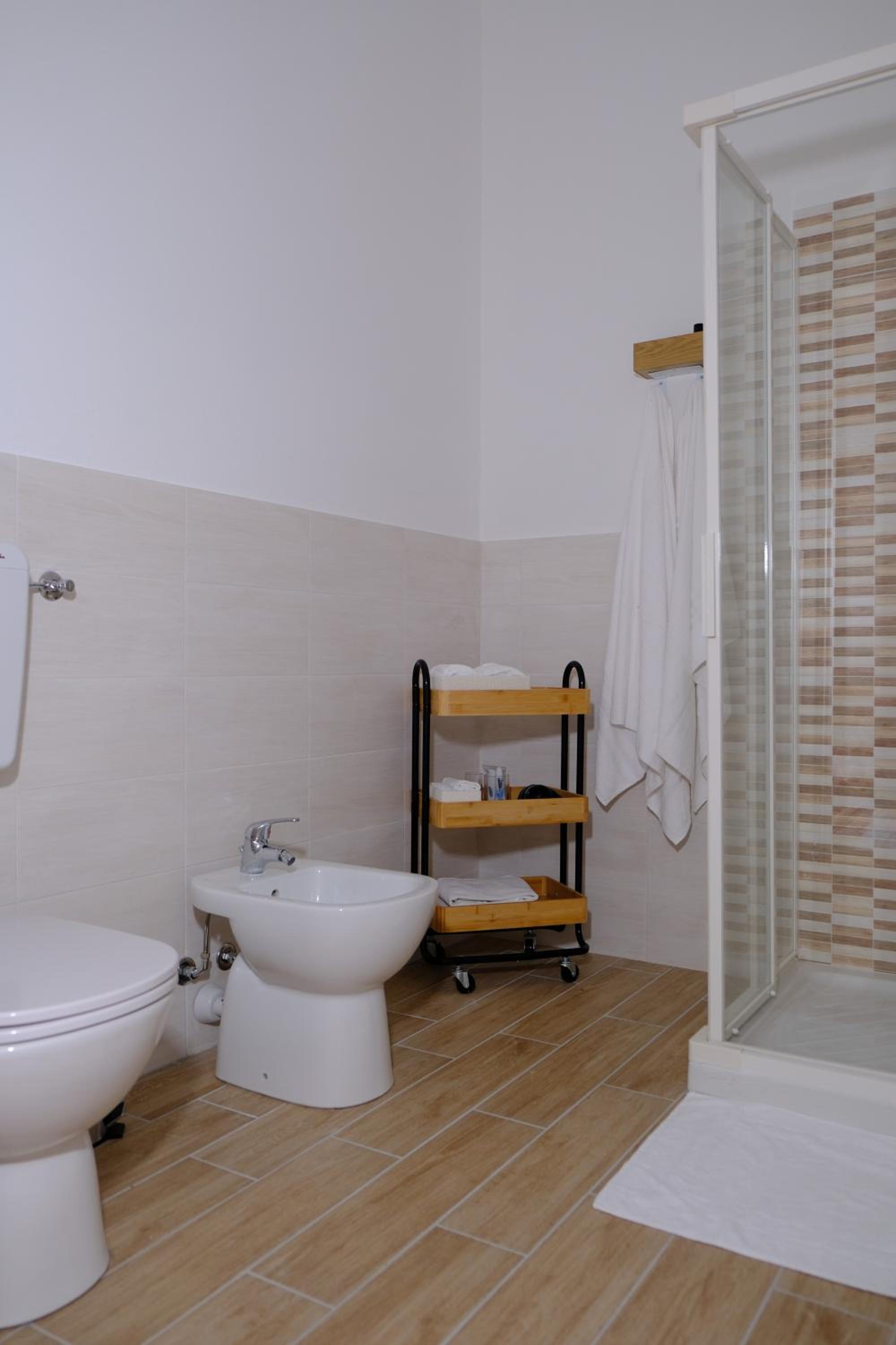 Double Room with Private Bathroom photo 3
