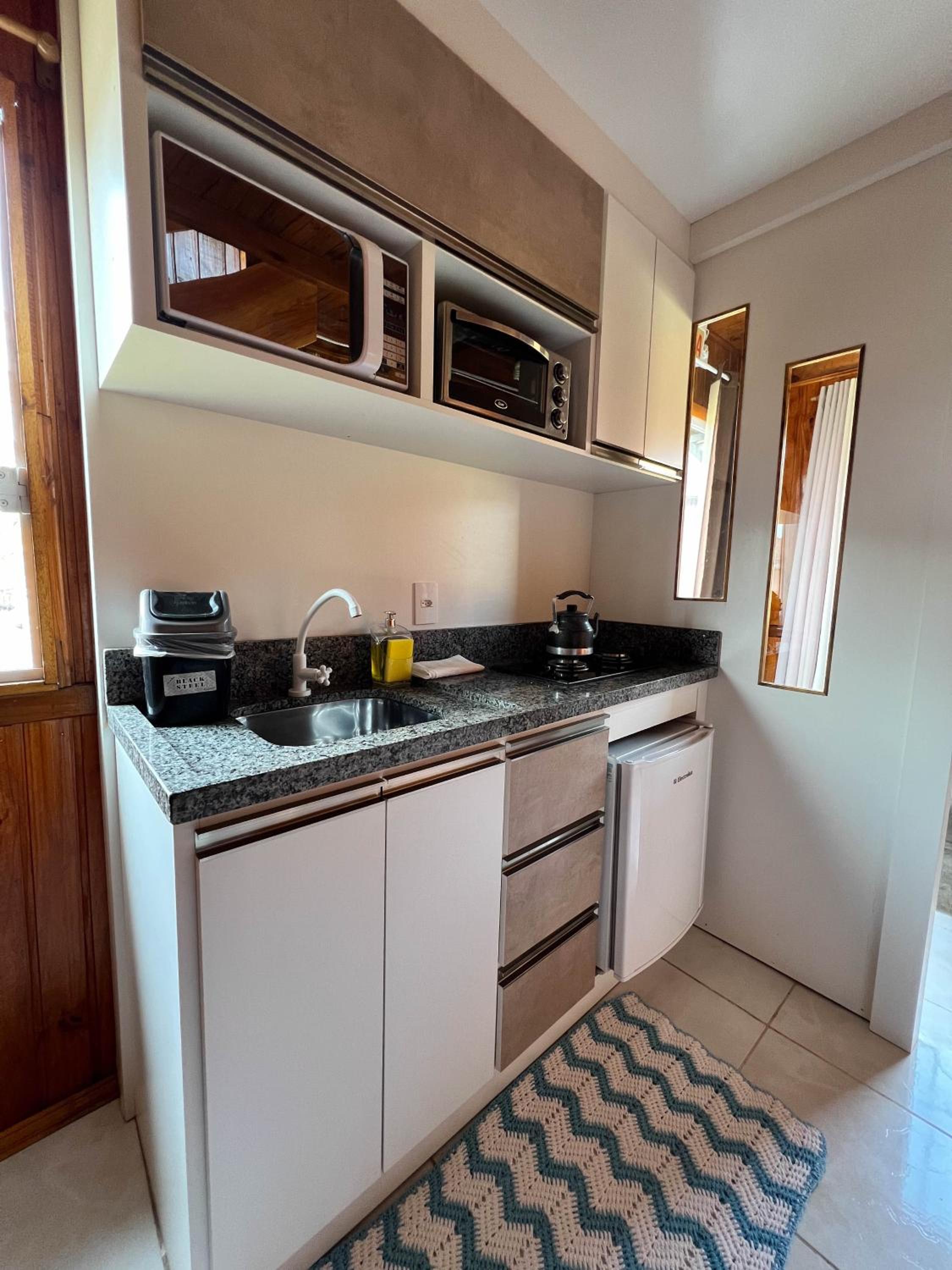 Chalet (7 Adults) - Photo 10