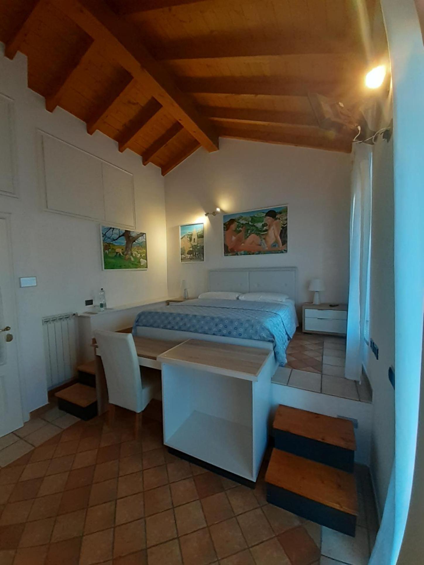 Superior King Room
