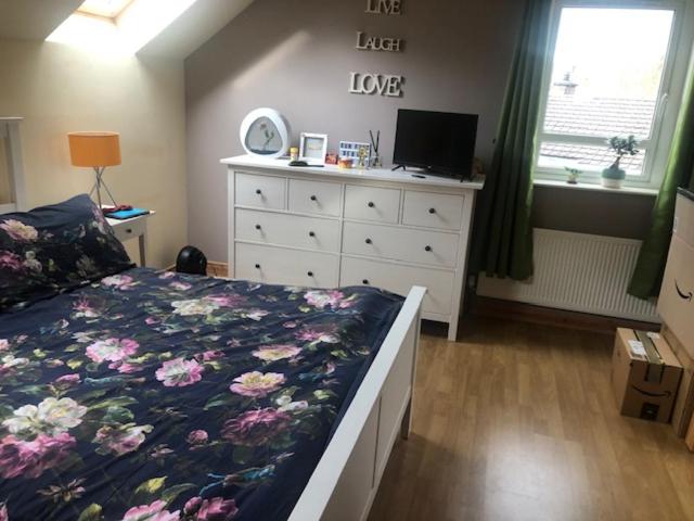 Four-Bedroom House photo 1