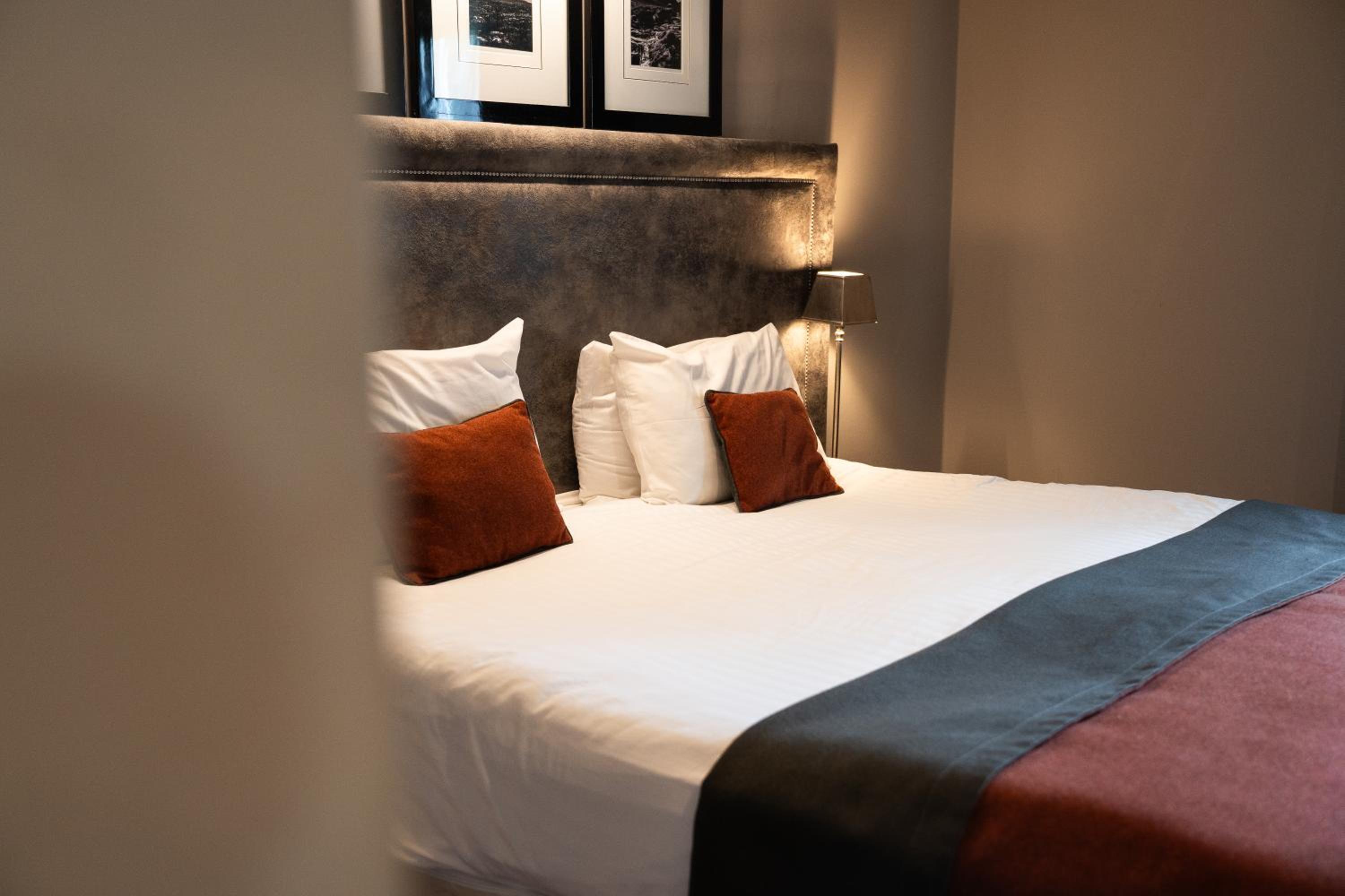 Double Room - Photo 3