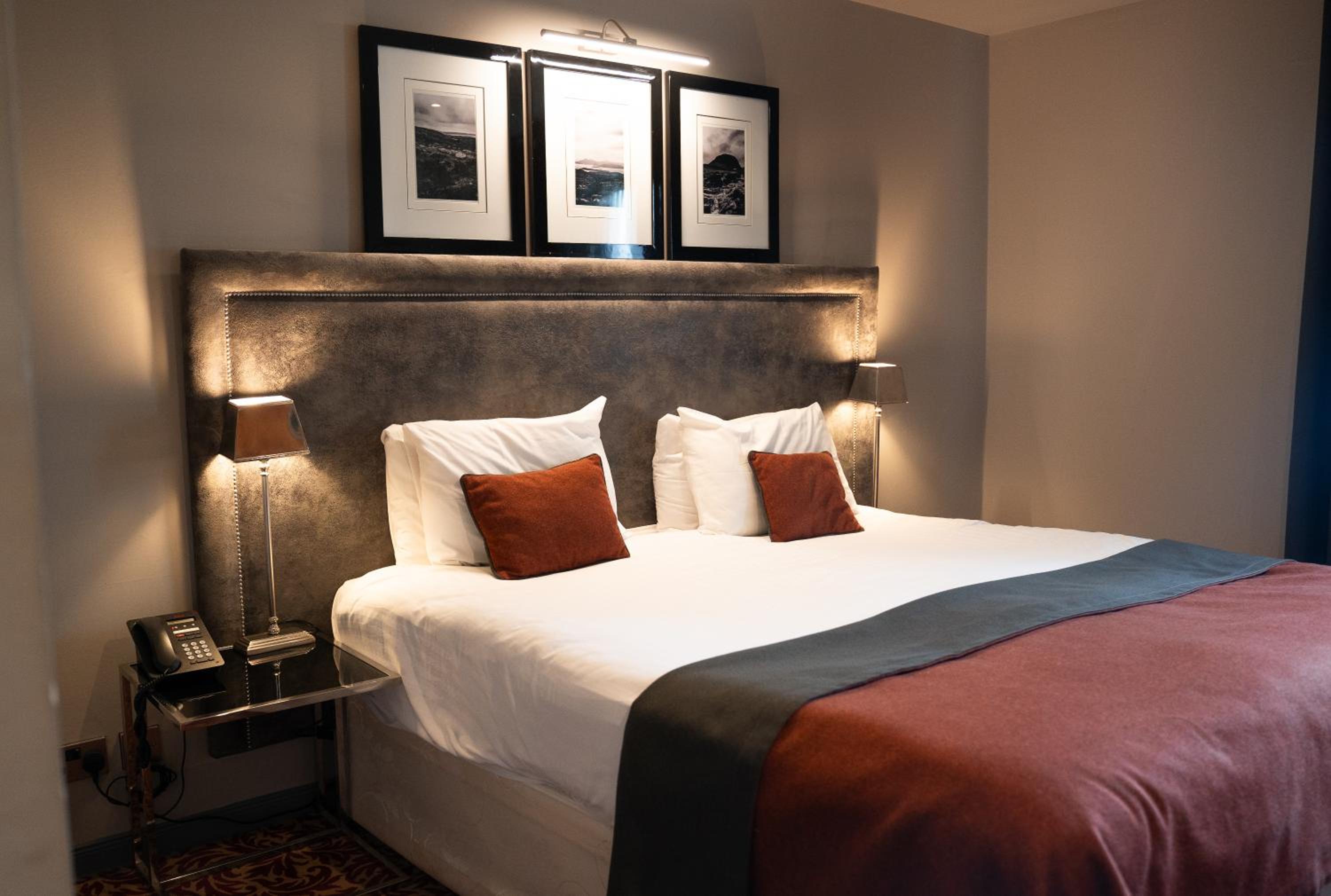 Double Room - Photo 2