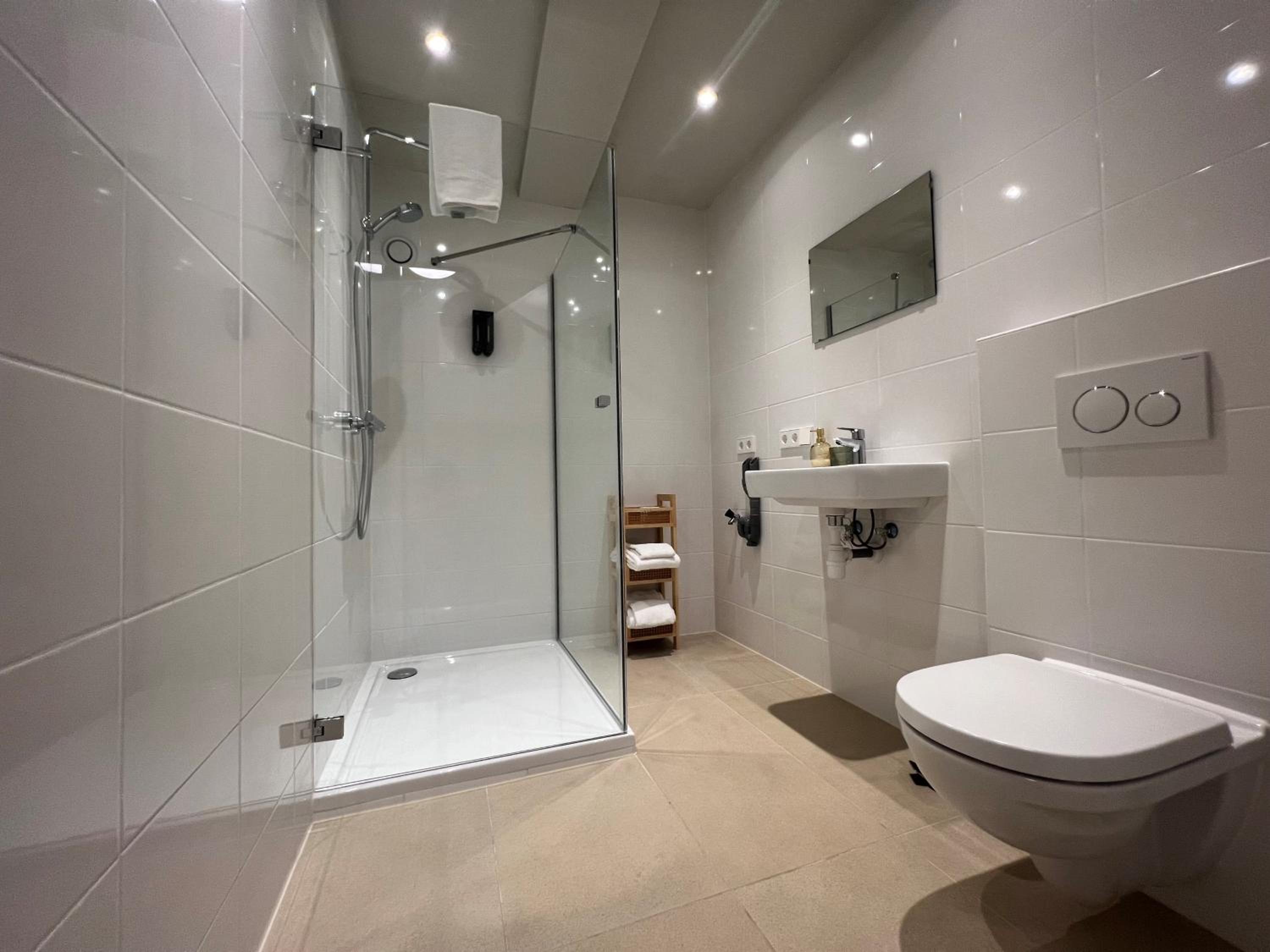 Deluxe Double Room - Photo 4