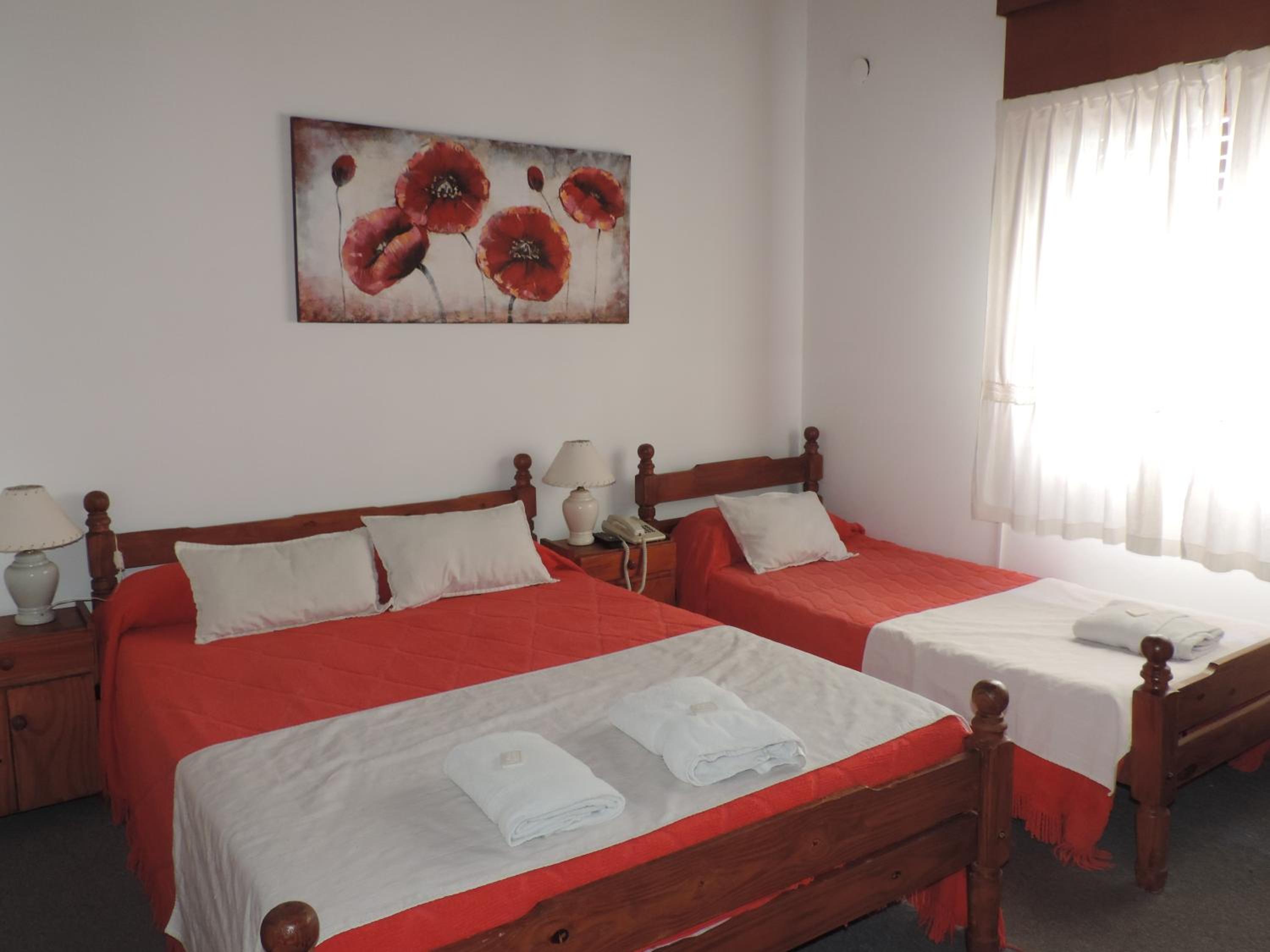 Standard Triple Room photo 3