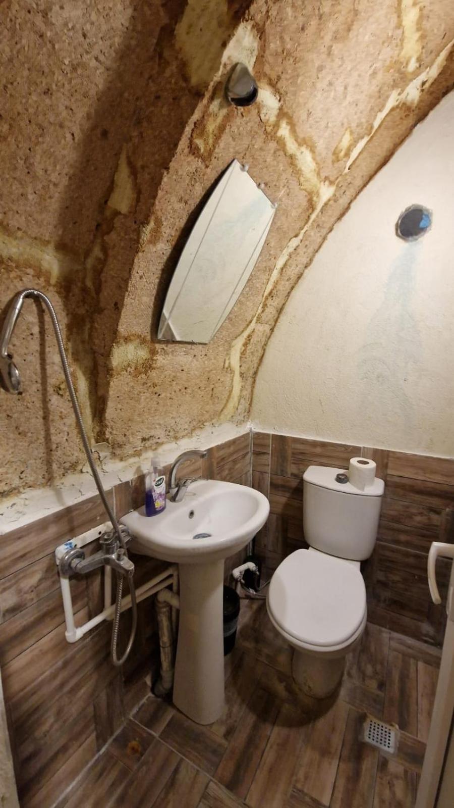 Triple Room with Shower - Photo 12