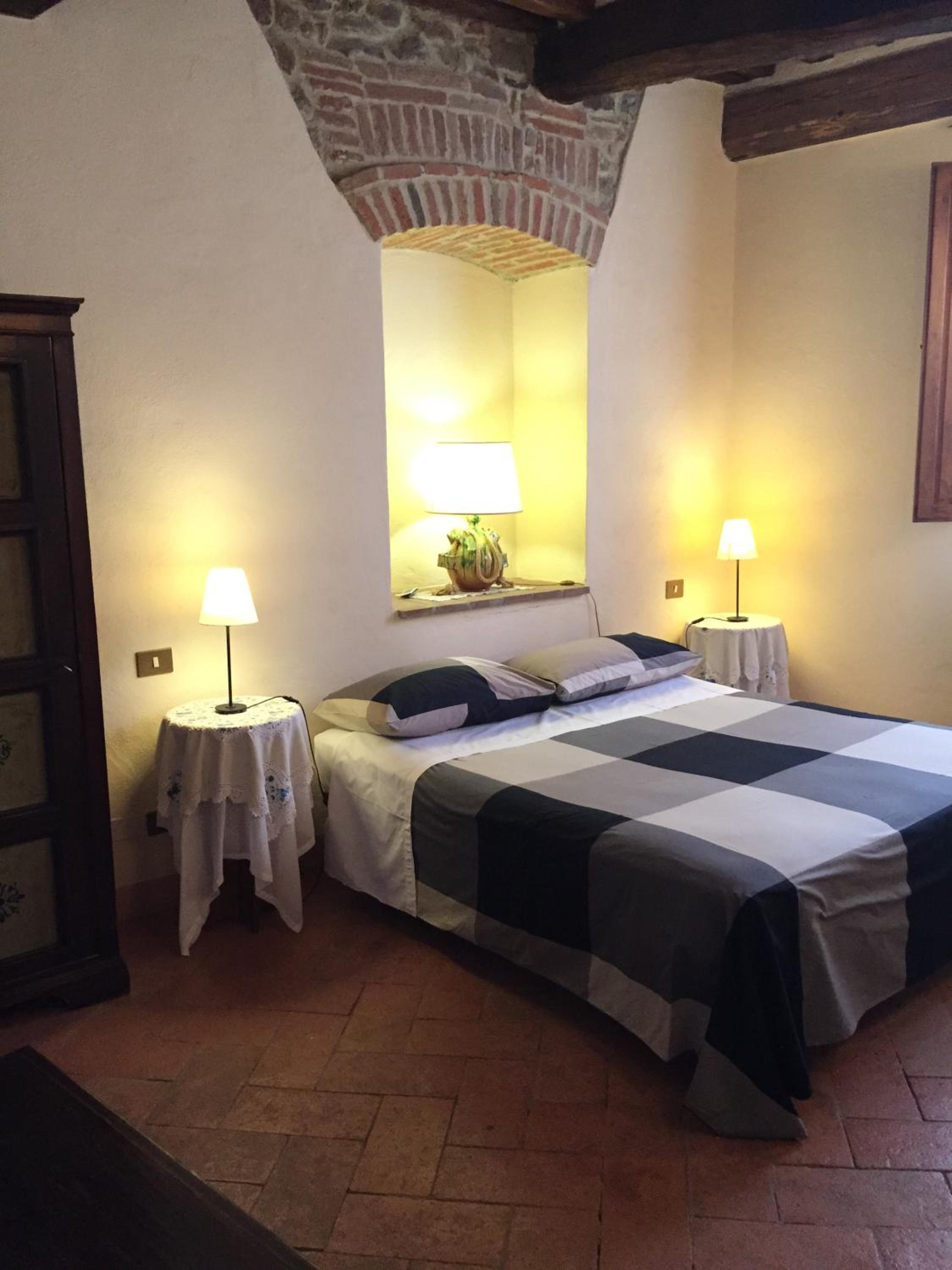 Double Room - Photo 1