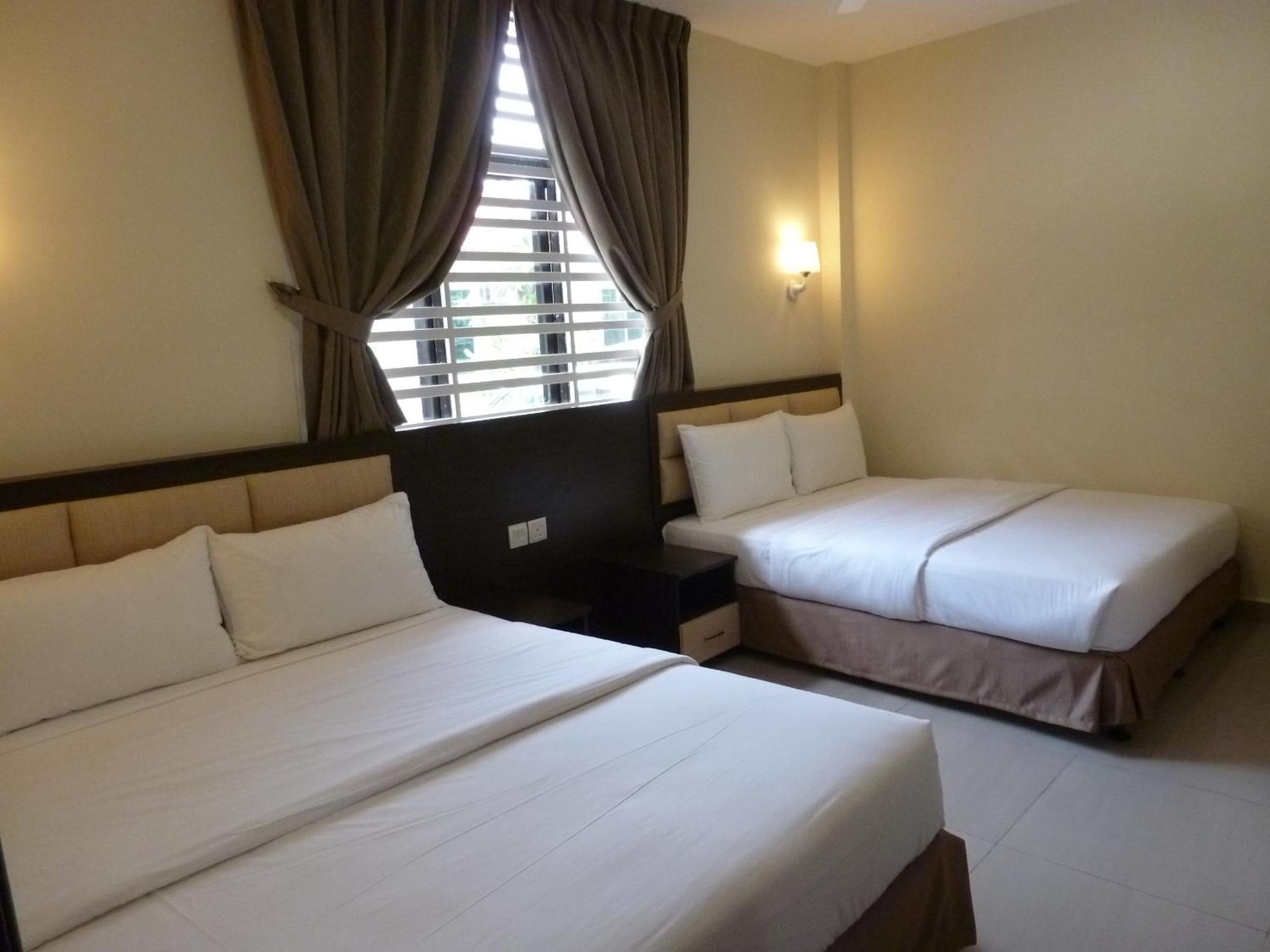Luxury Quadruple Room