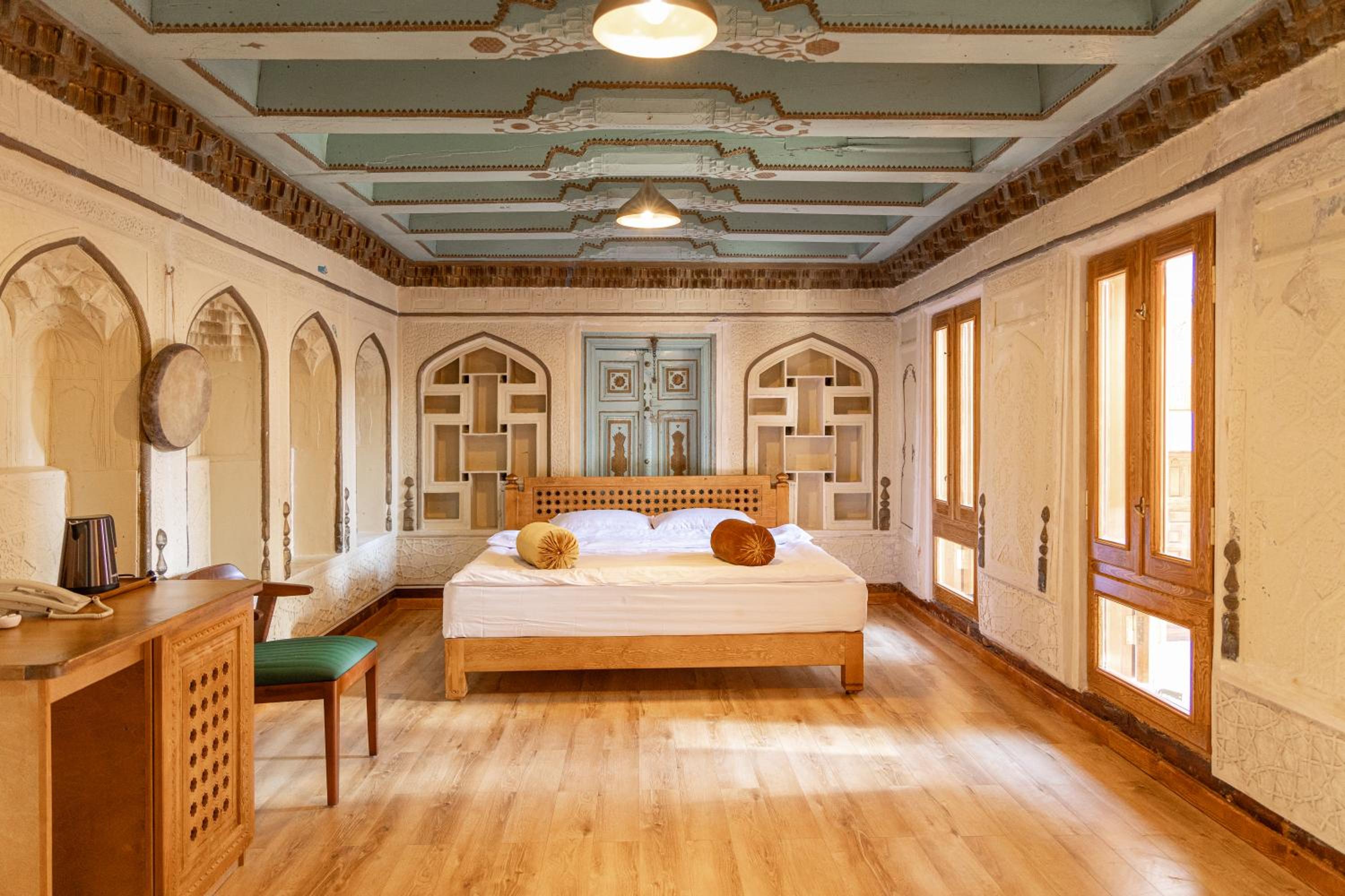 Deluxe Double Room with Bath
