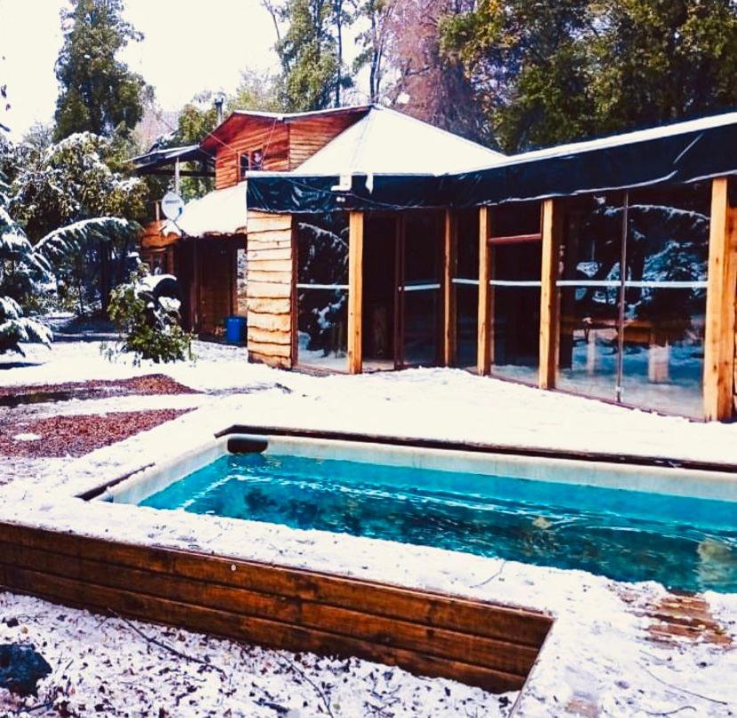 Three-Bedroom House photo 2
