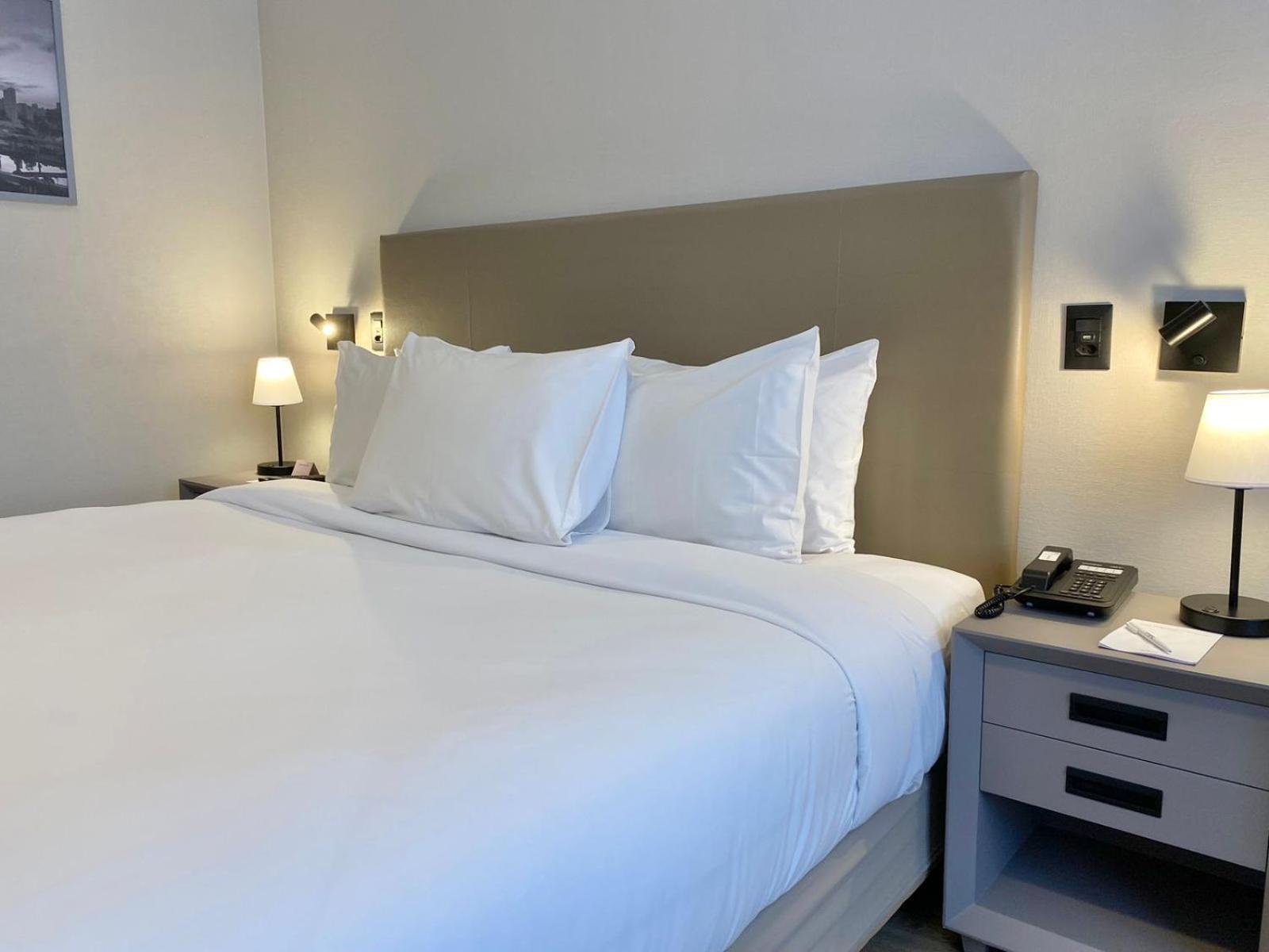 Executive Double Room - Photo 9