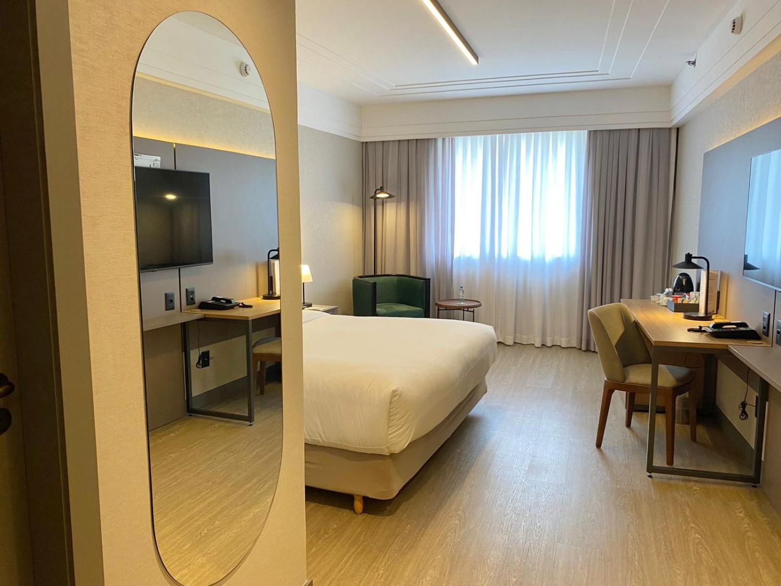 Executive Double Room - Photo 8