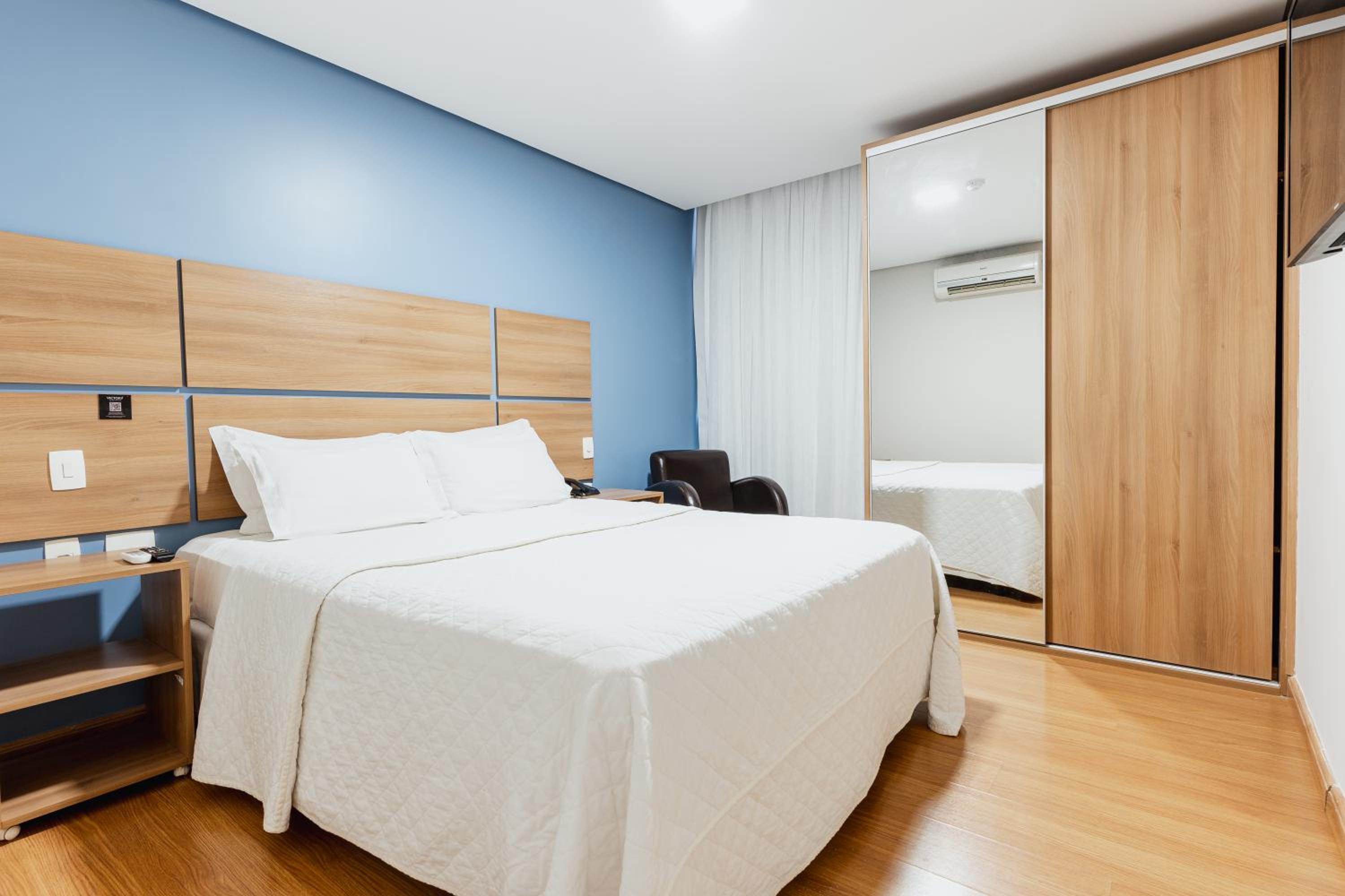 Apartamento com varanda e churrasqueira photo 1