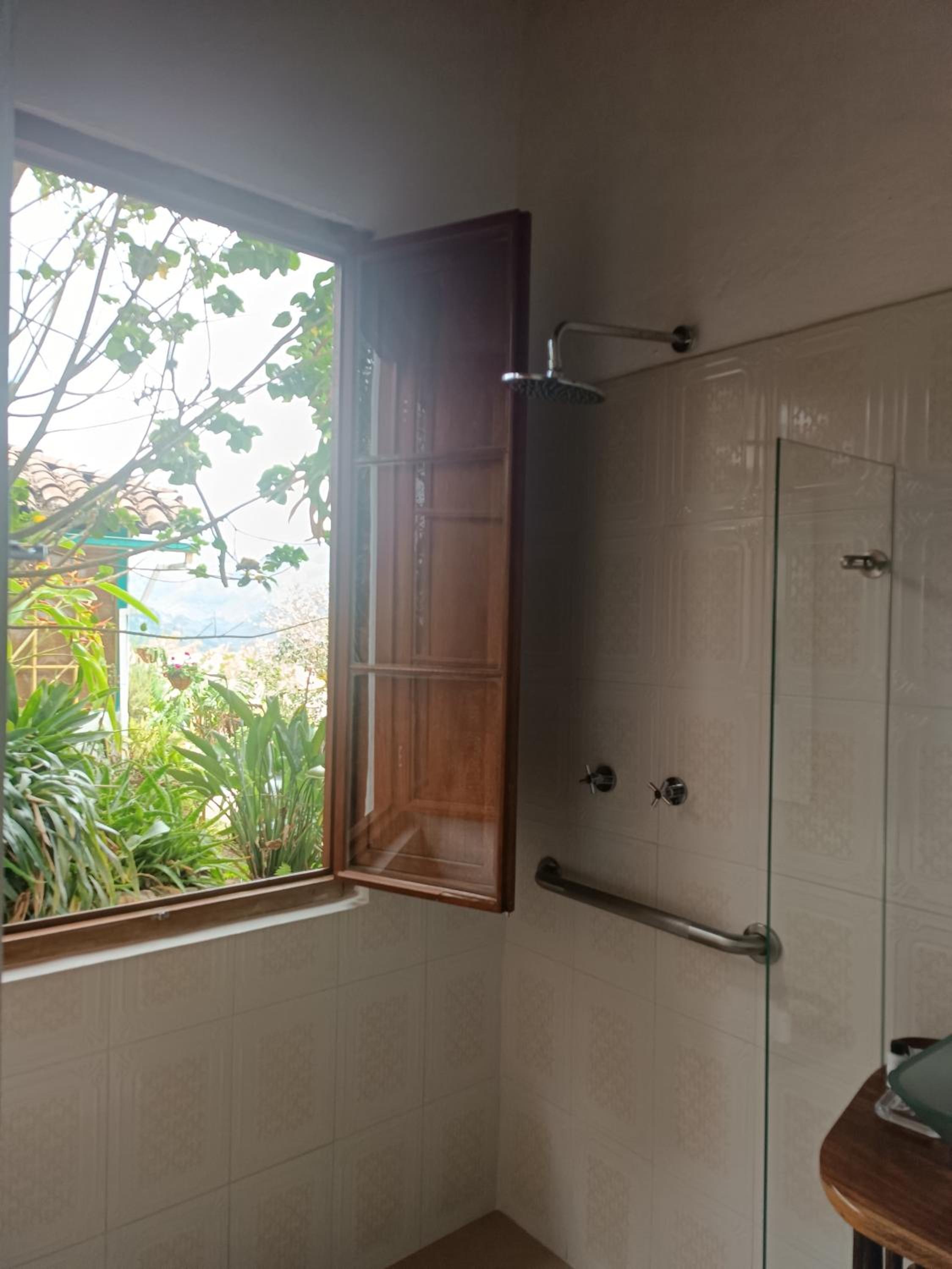 Single Room with Private Bathroom photo 3