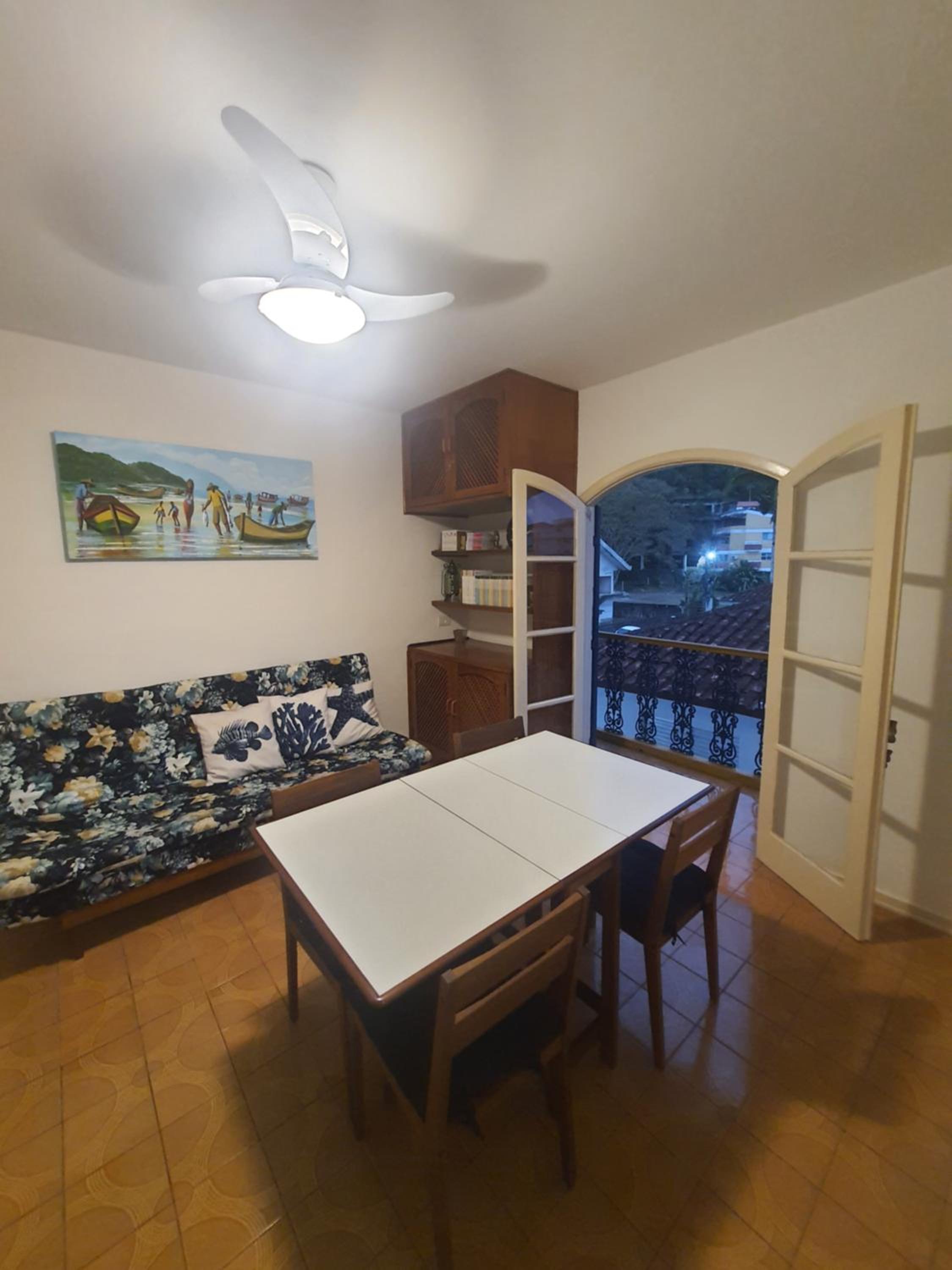 Two-Bedroom Apartment photo 3