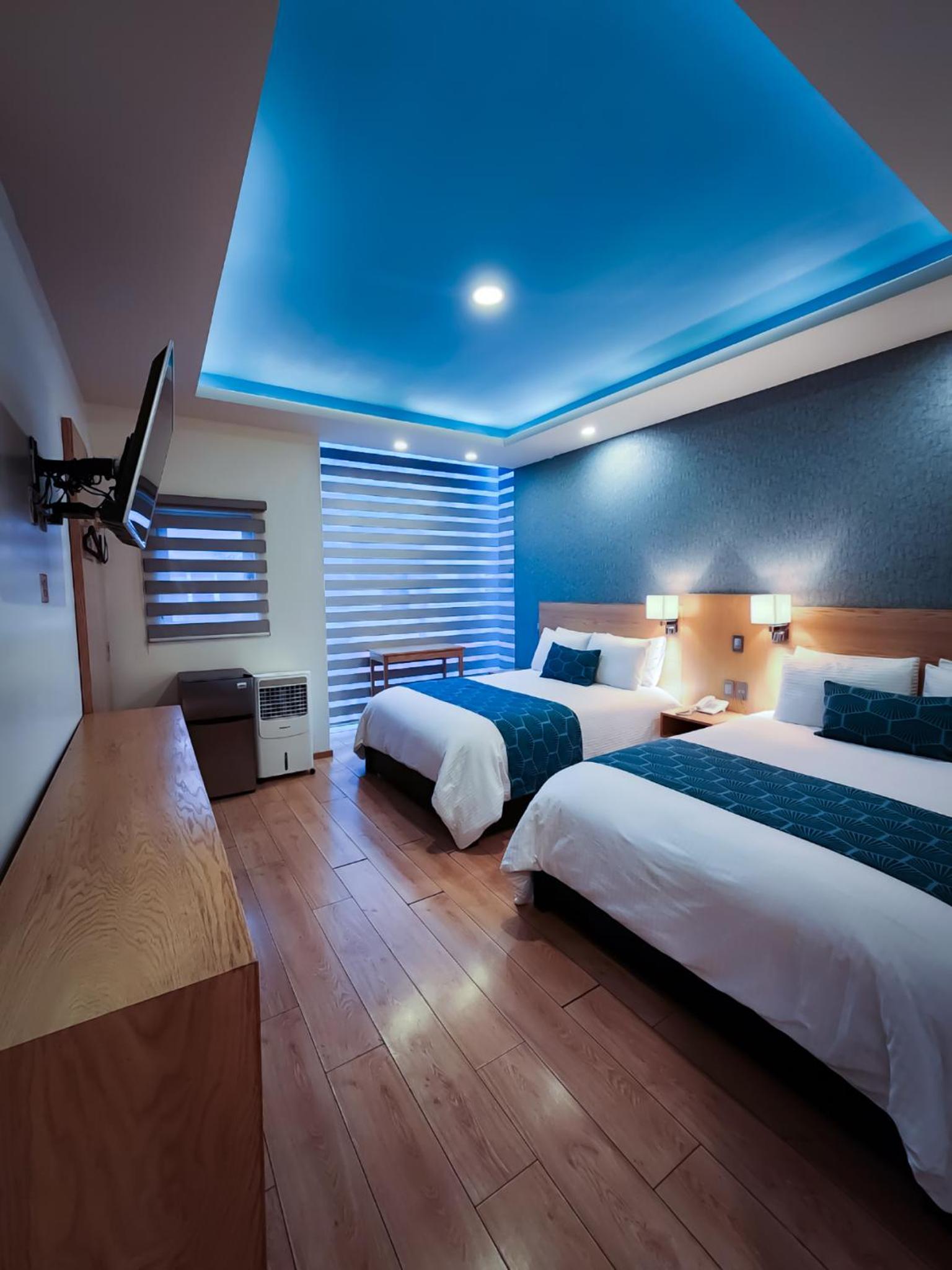 Deluxe Queen Room with Two Queen Beds