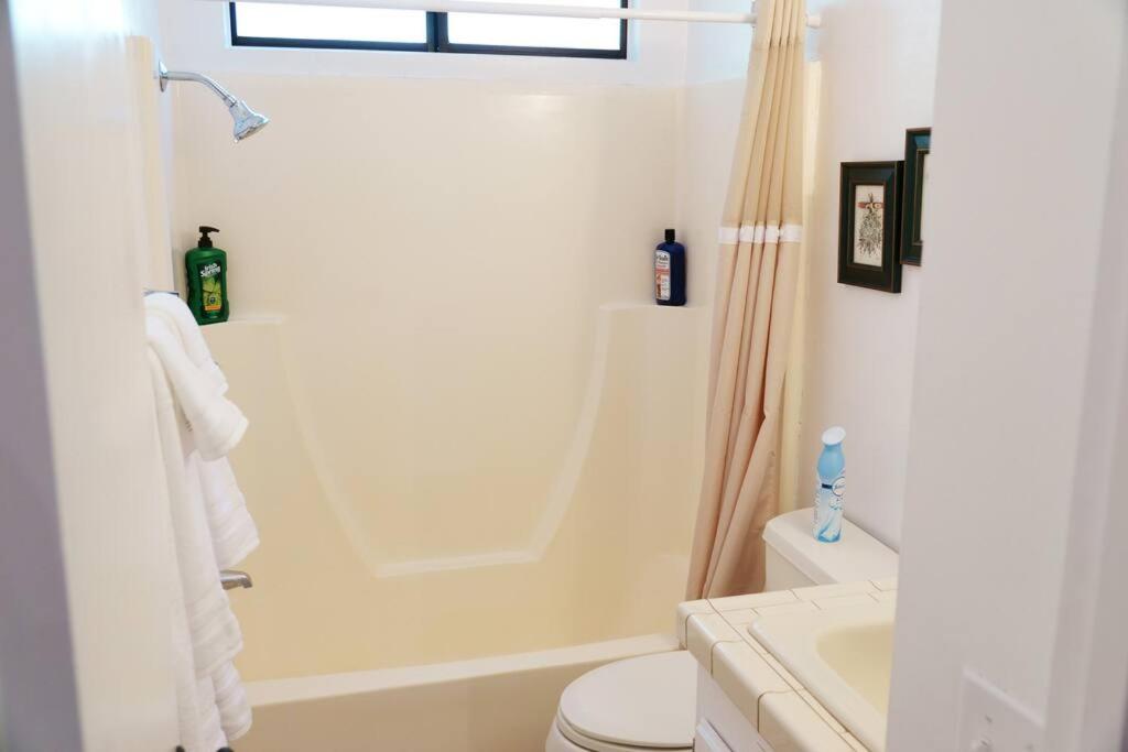 Three-Bedroom Villa - Photo 15