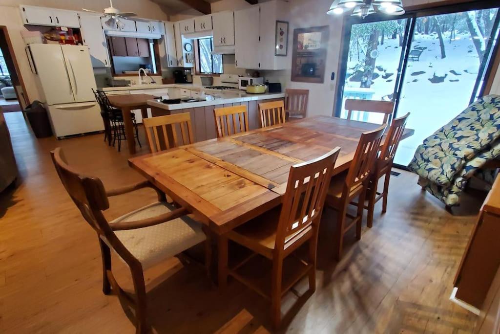 Three-Bedroom Villa - Photo 37