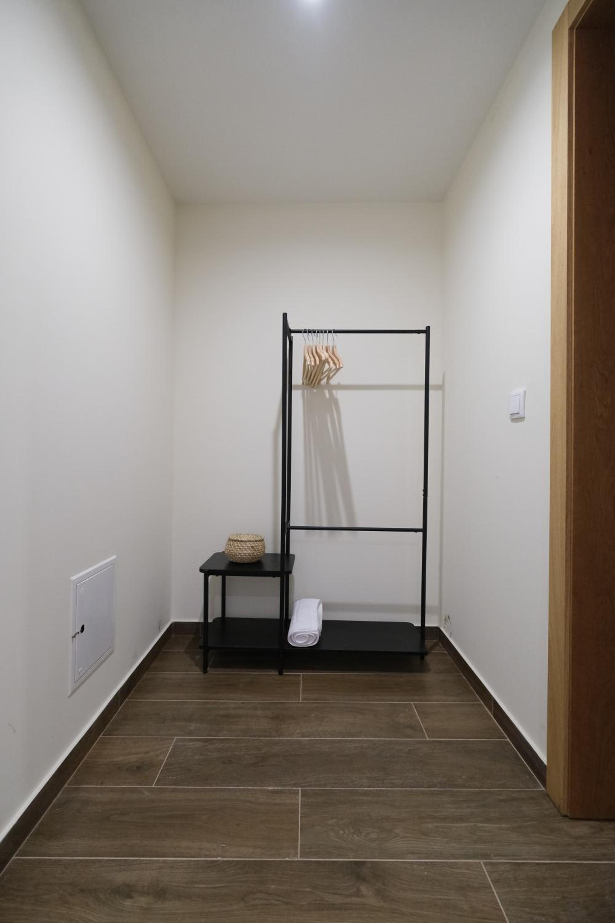 One-Bedroom Apartment photo 3