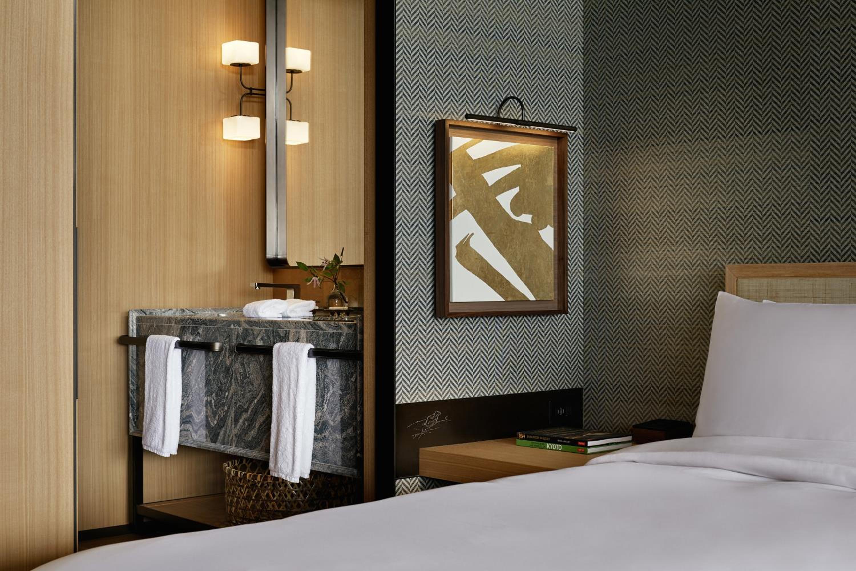 King Room with One King Bed and Pagoda View - Photo 2