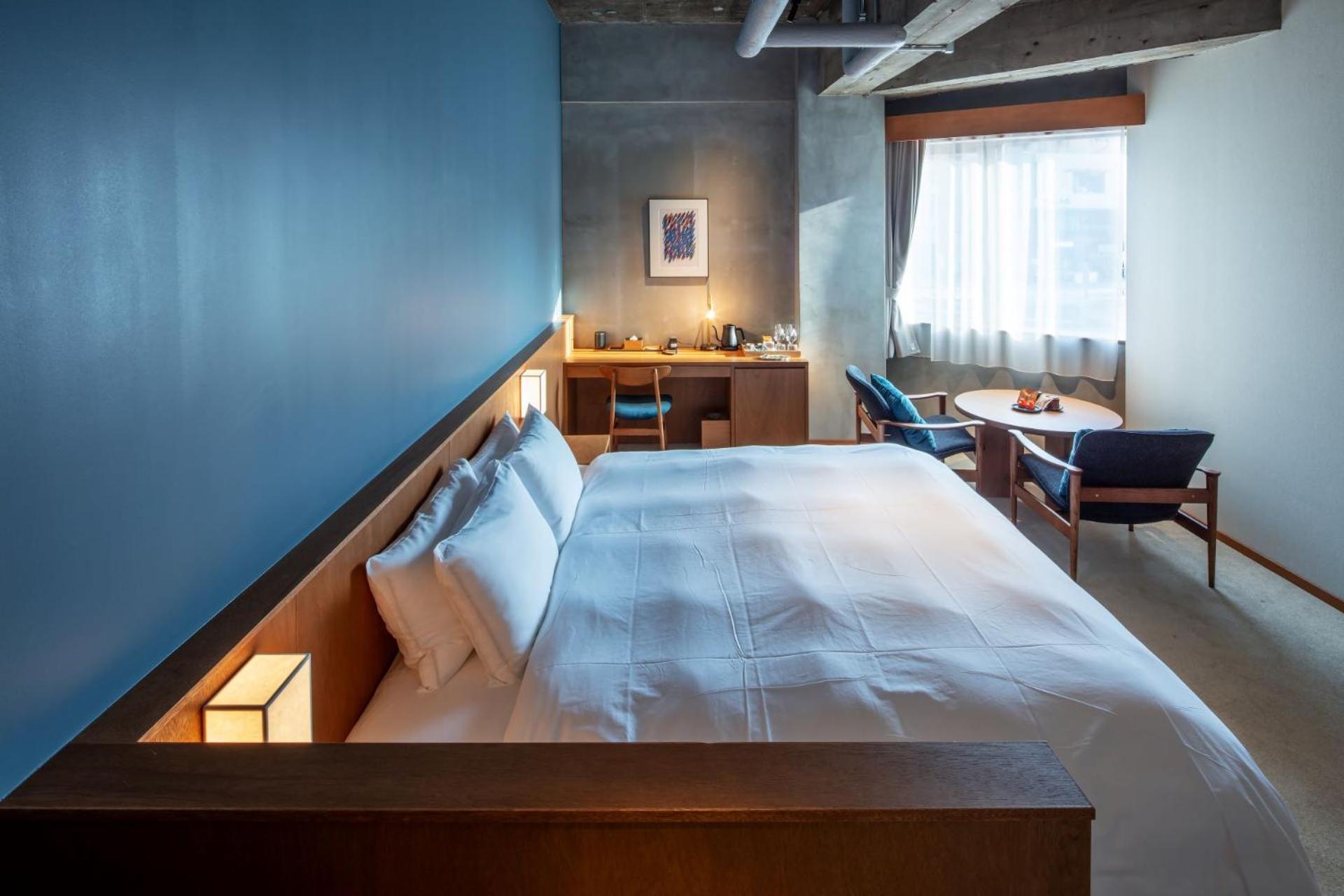 Superior King Room