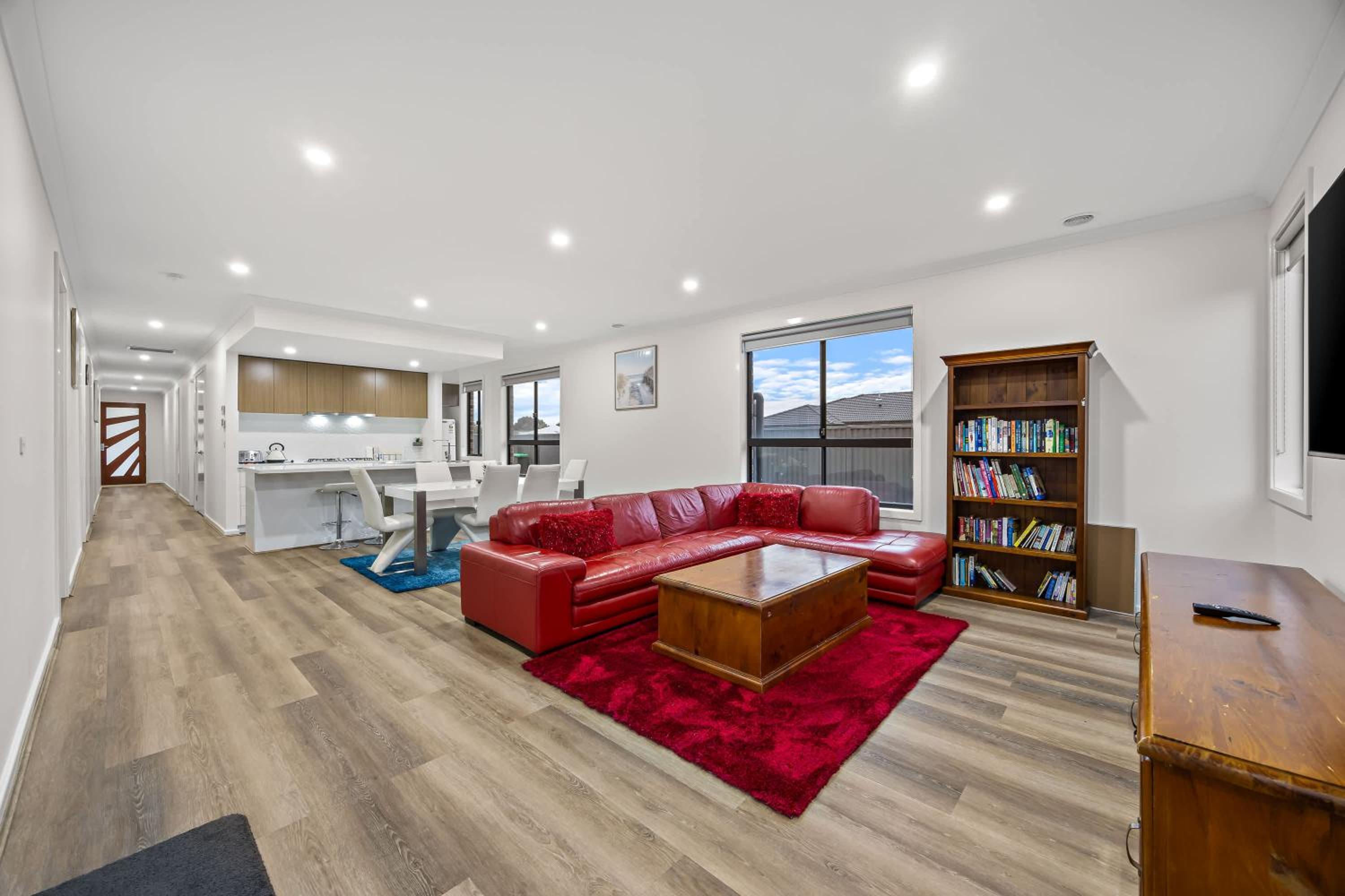 Apartment photo 1
