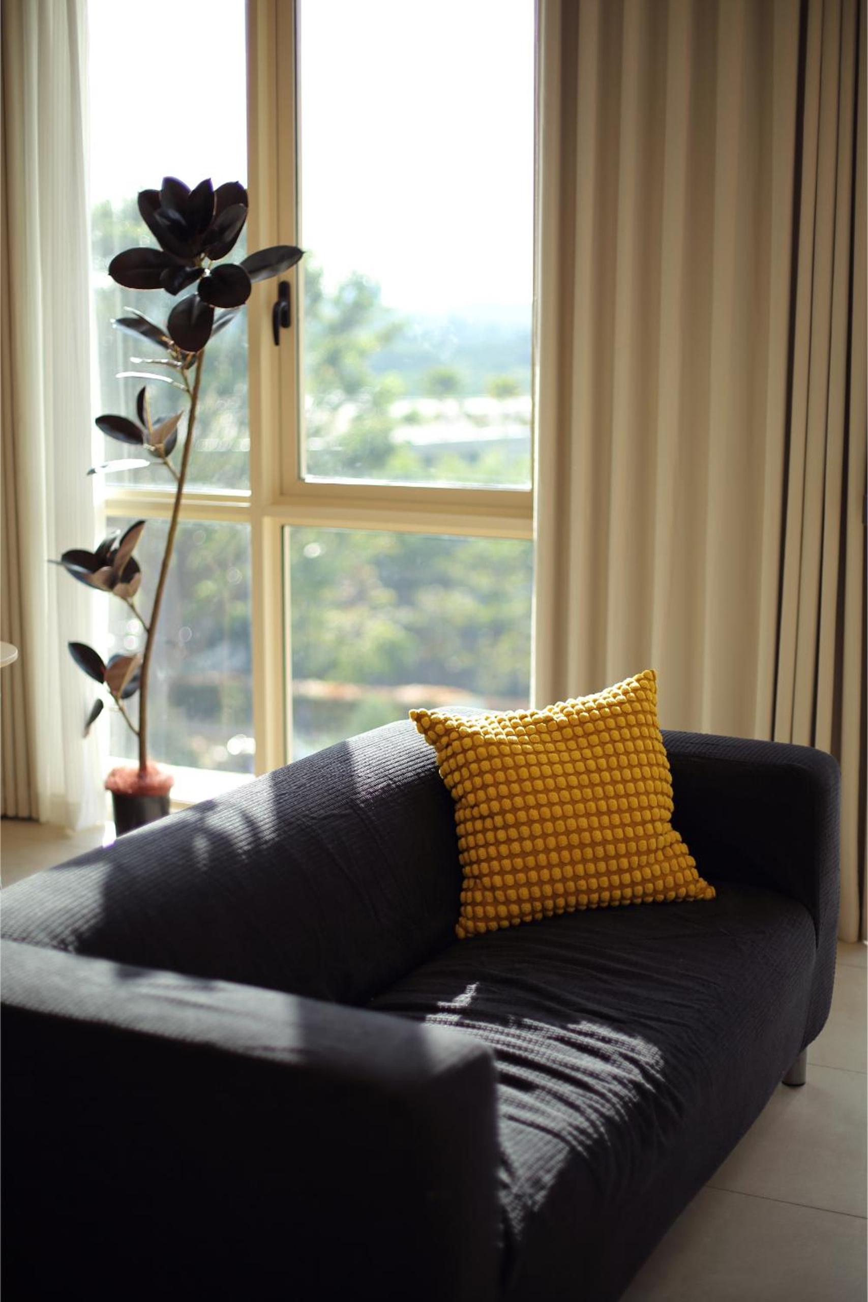 Two-Bedroom Apartment with View photo 3