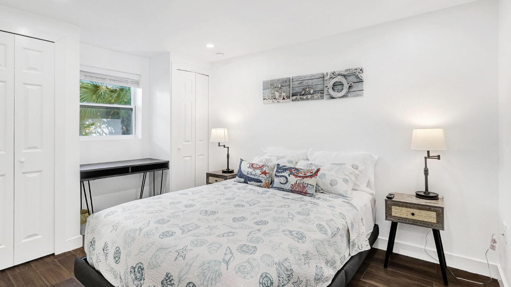 Three-Bedroom House photo 1