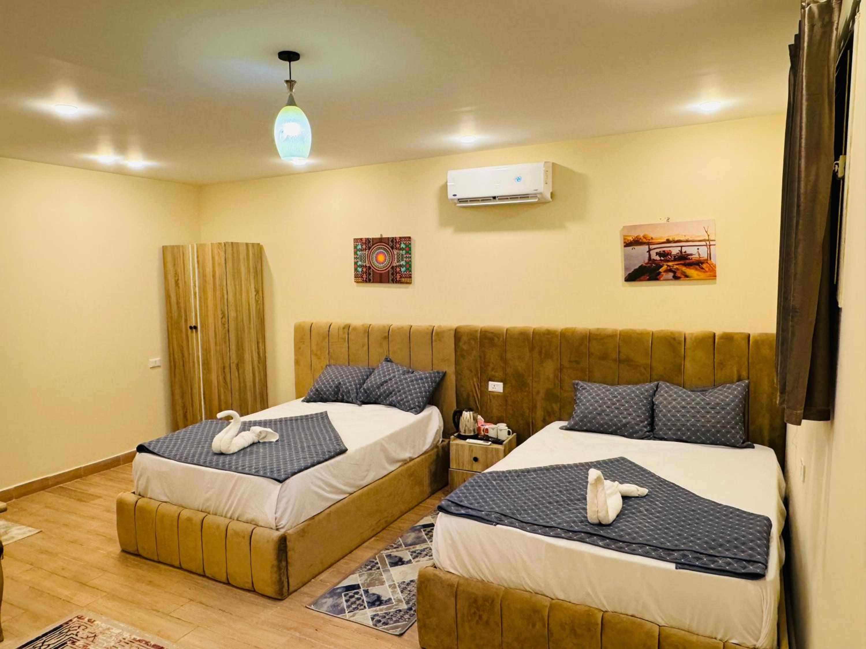 Luxury Triple Room