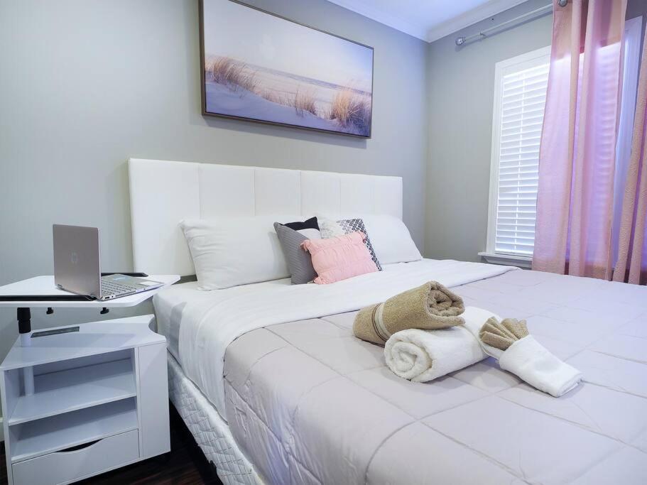 Apartment photo 1